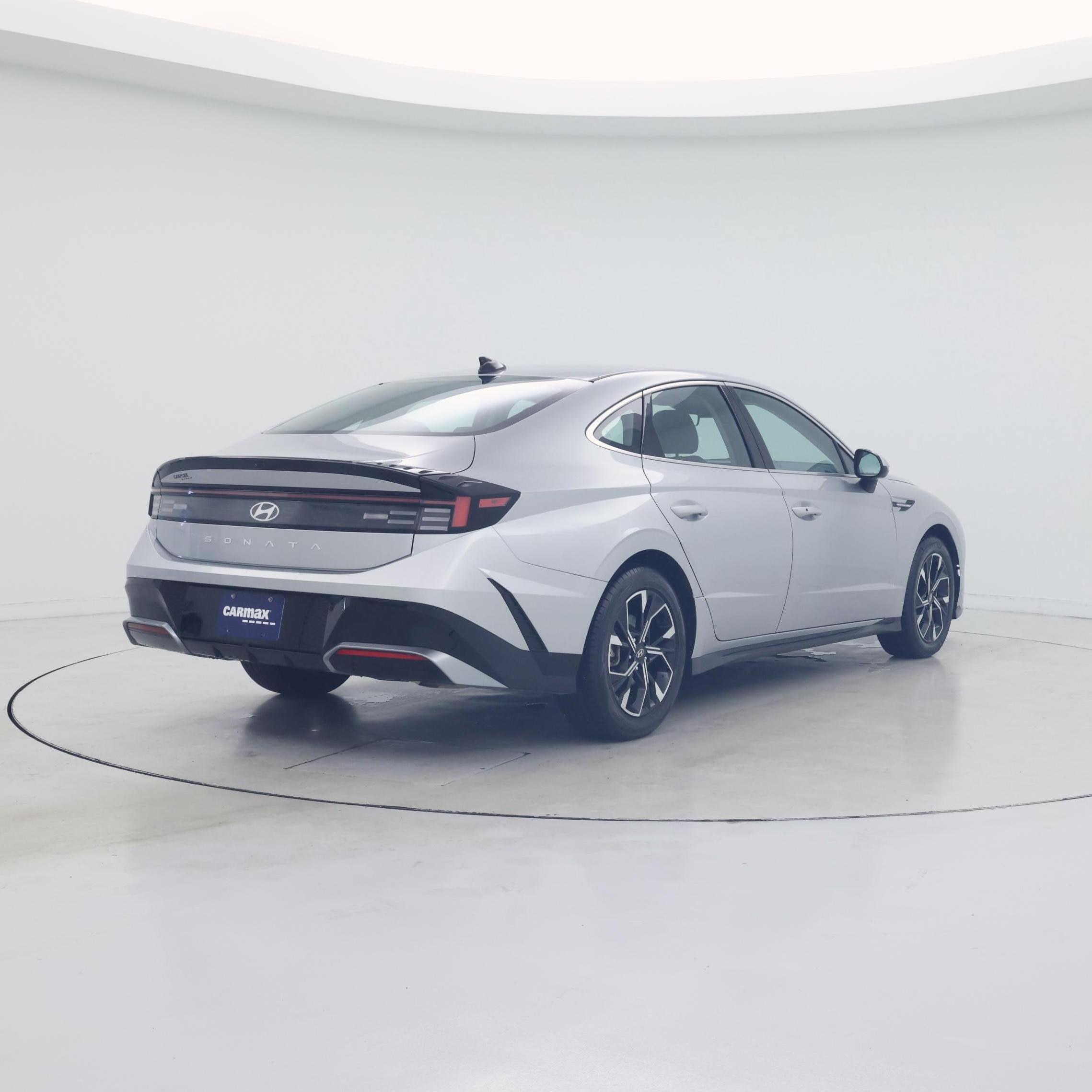 Thumbnail: 2024 Hyundai Sonata - 8