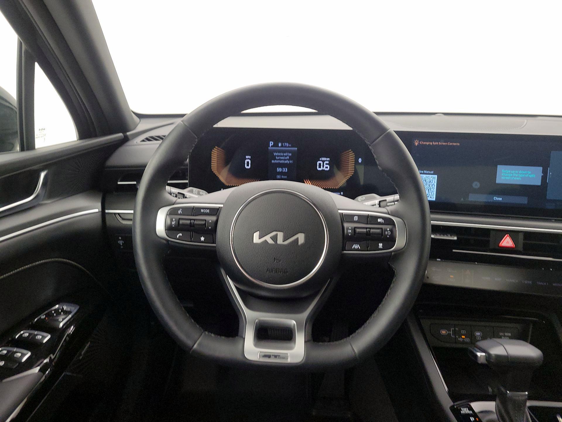 Thumbnail: 2025 Kia K5 - 10