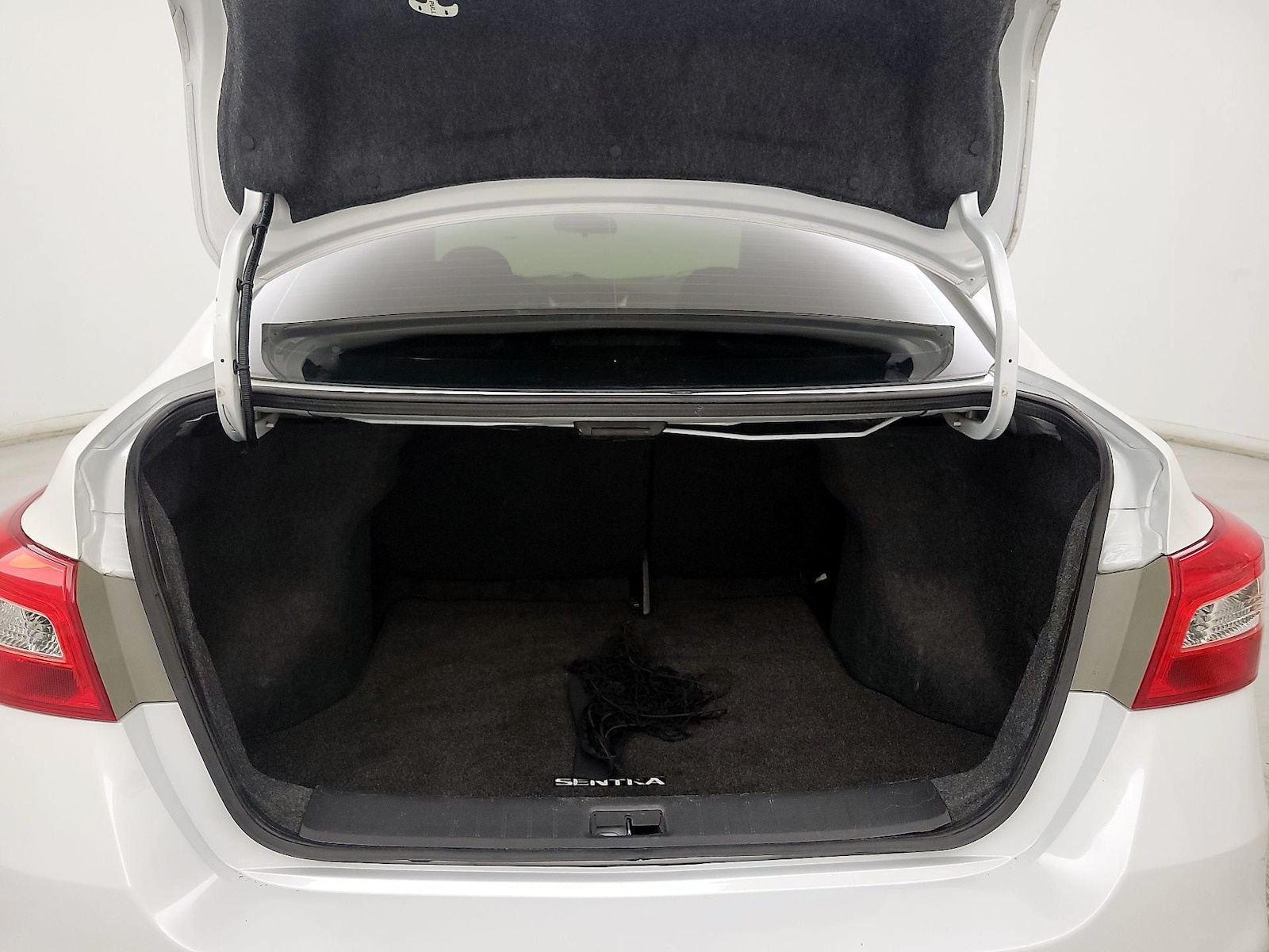 2019 Nissan Sentra SV - Photo 20