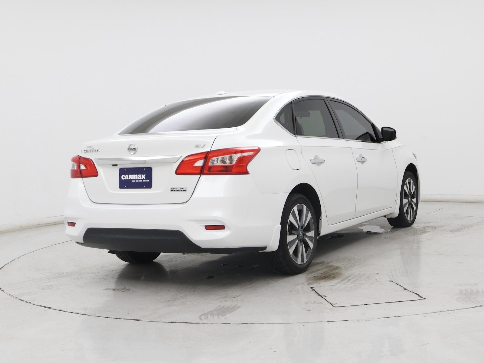 2019 Nissan Sentra SV - Photo 9