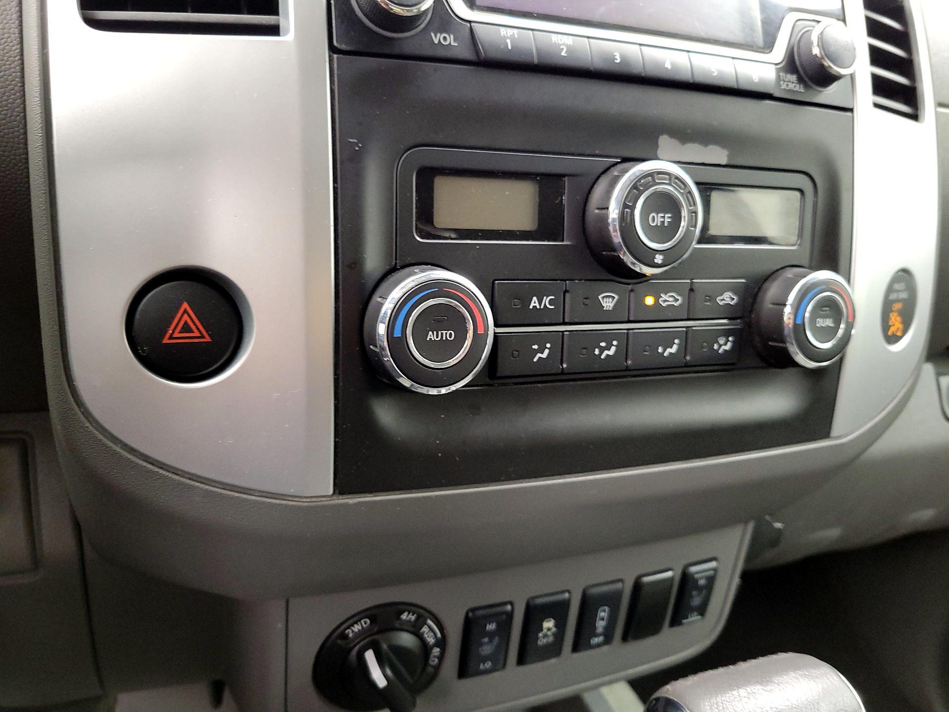 Thumbnail: 2016 Nissan Frontier - 16