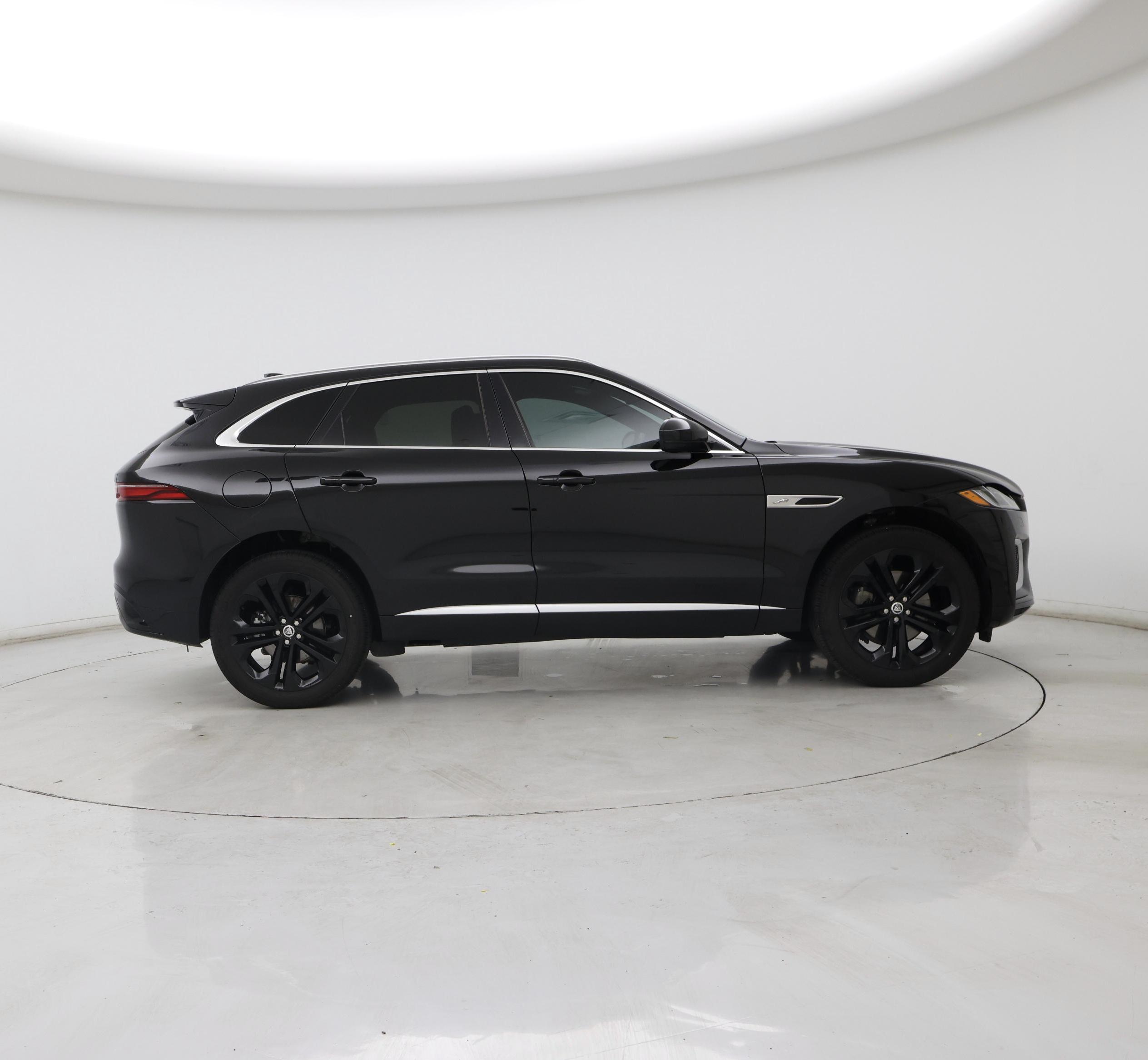 Thumbnail: 2025 Jaguar F-Pace - 7