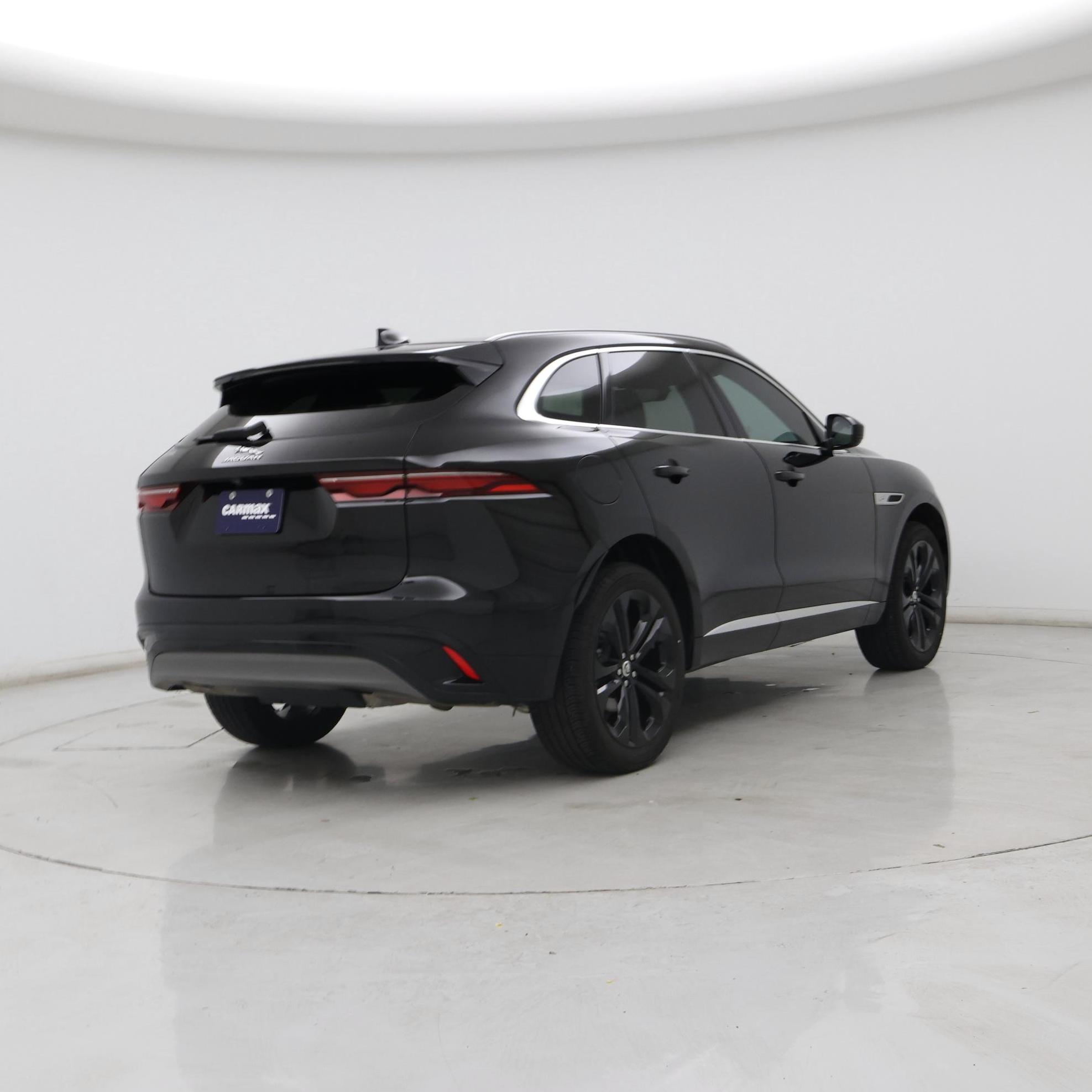 Thumbnail: 2025 Jaguar F-Pace - 8