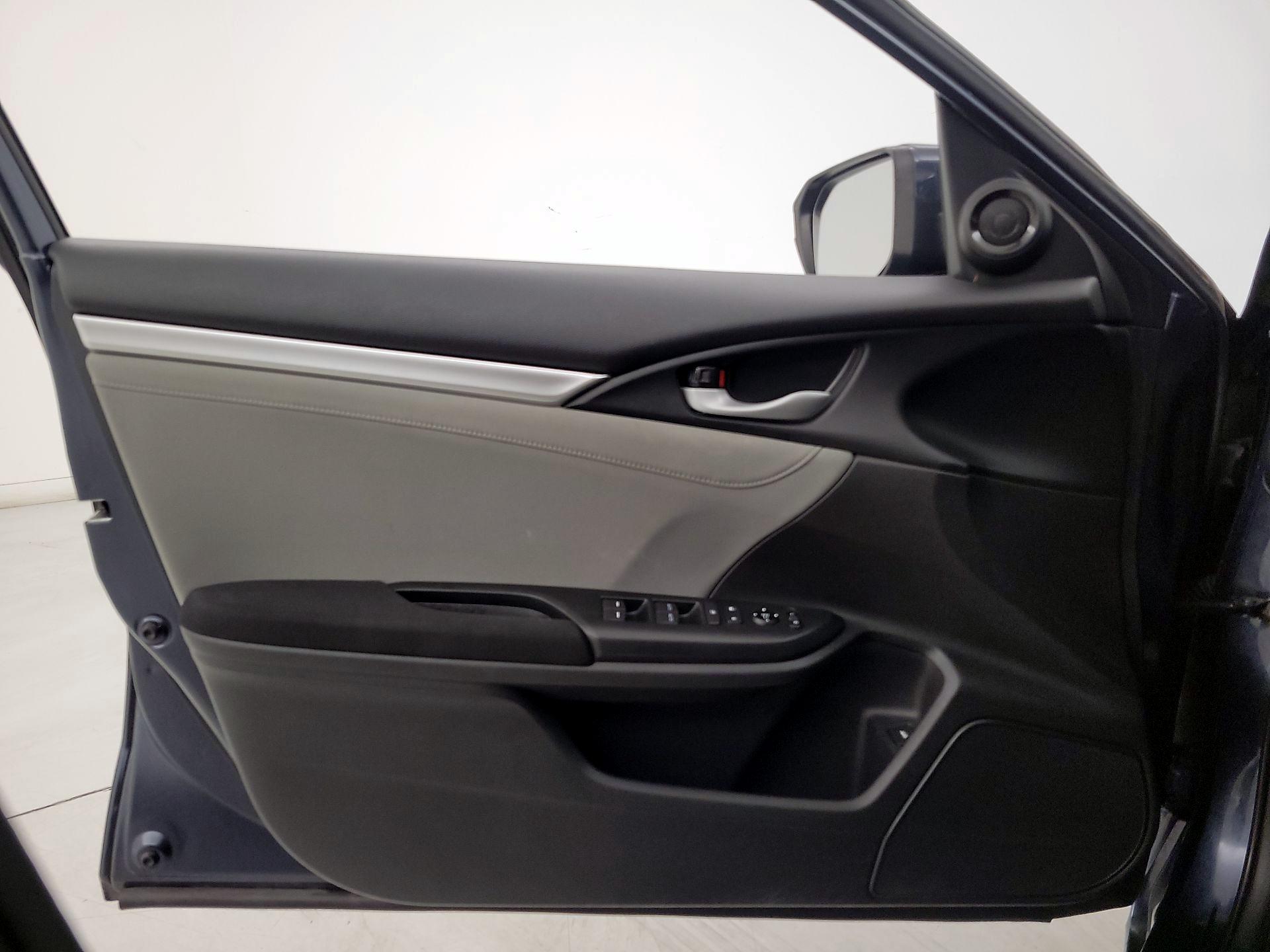 Thumbnail: 2019 Honda Civic - 12