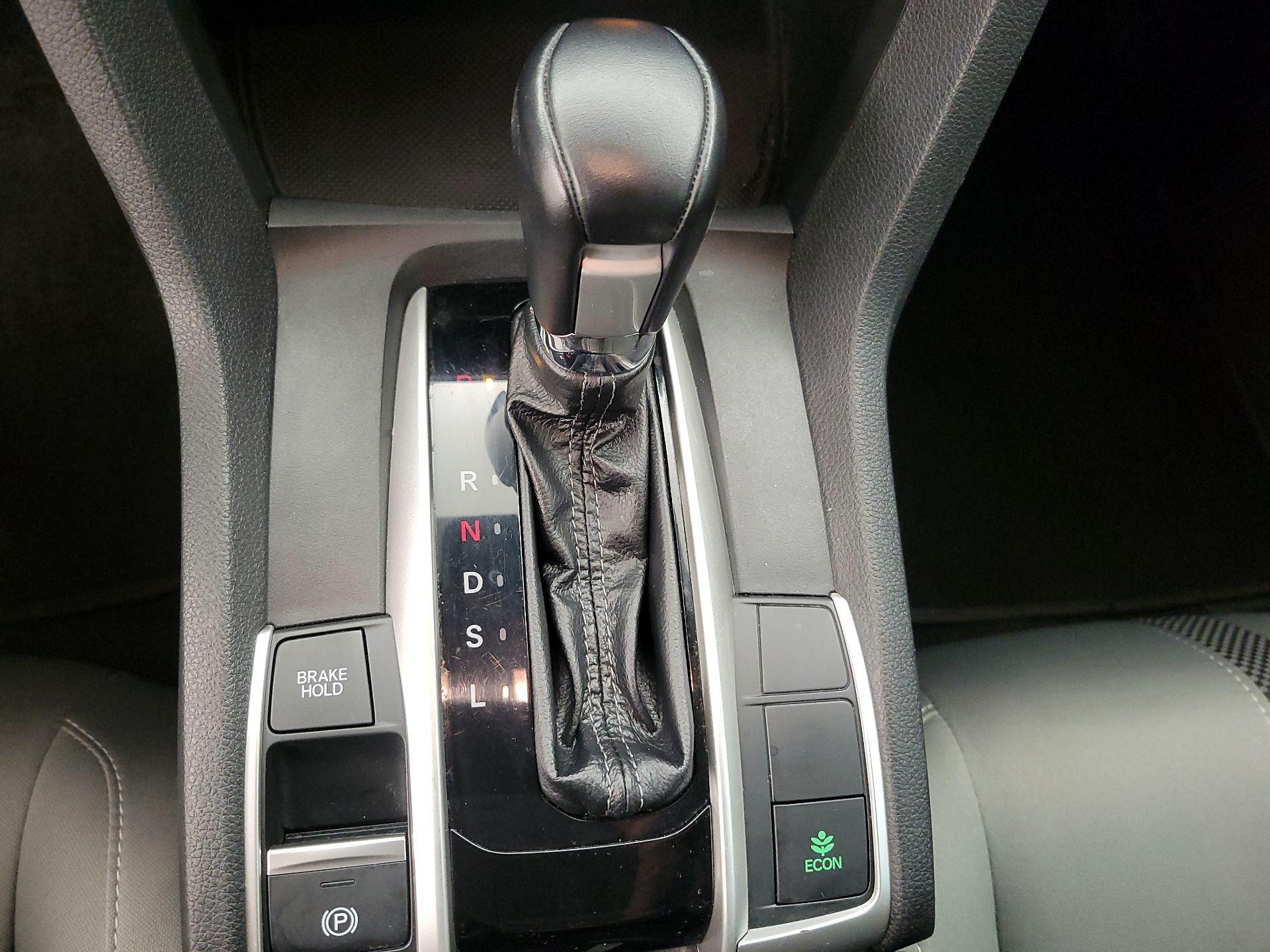 Thumbnail: 2019 Honda Civic - 17
