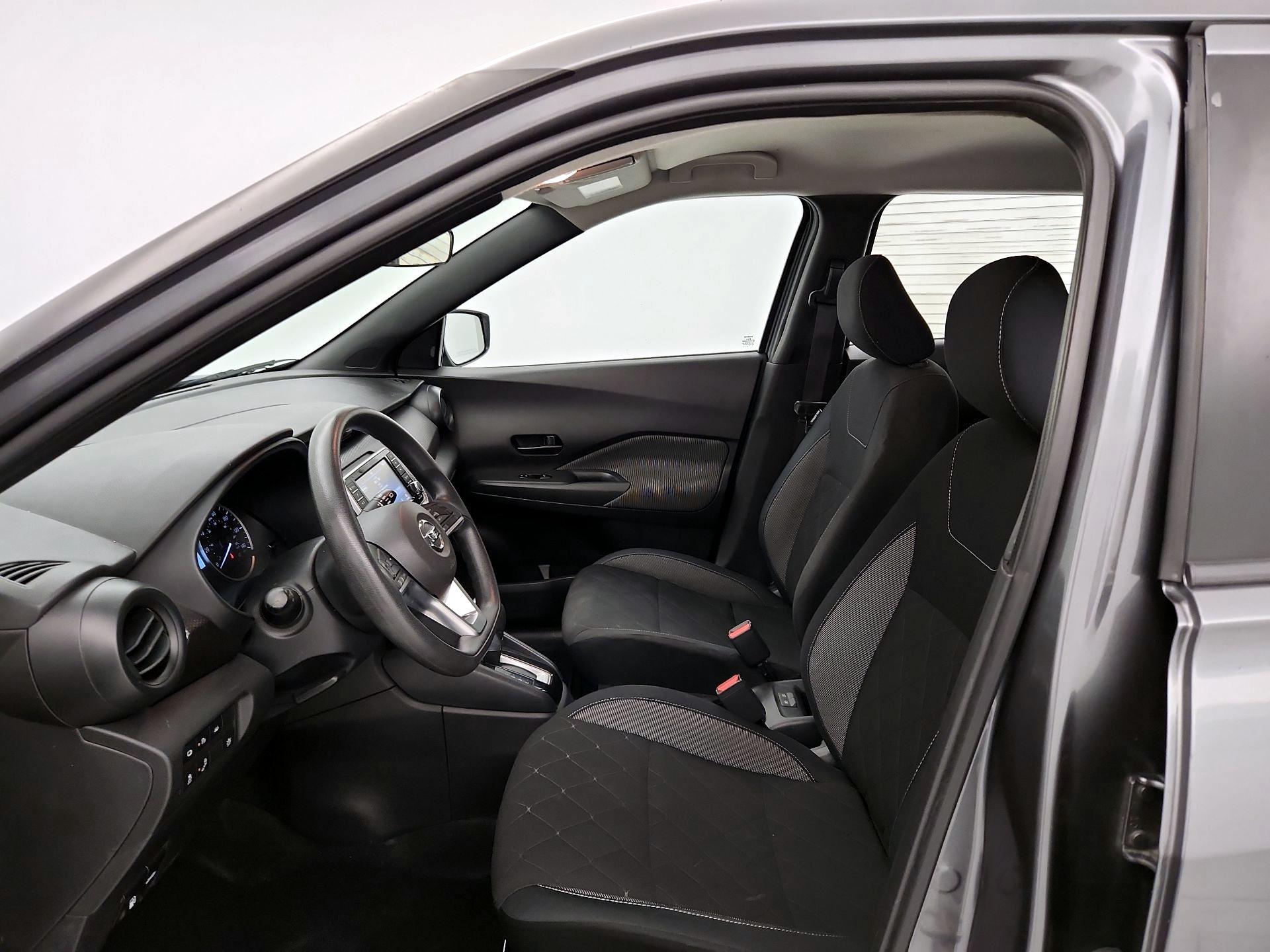 Thumbnail: 2020 Nissan Kicks - 11