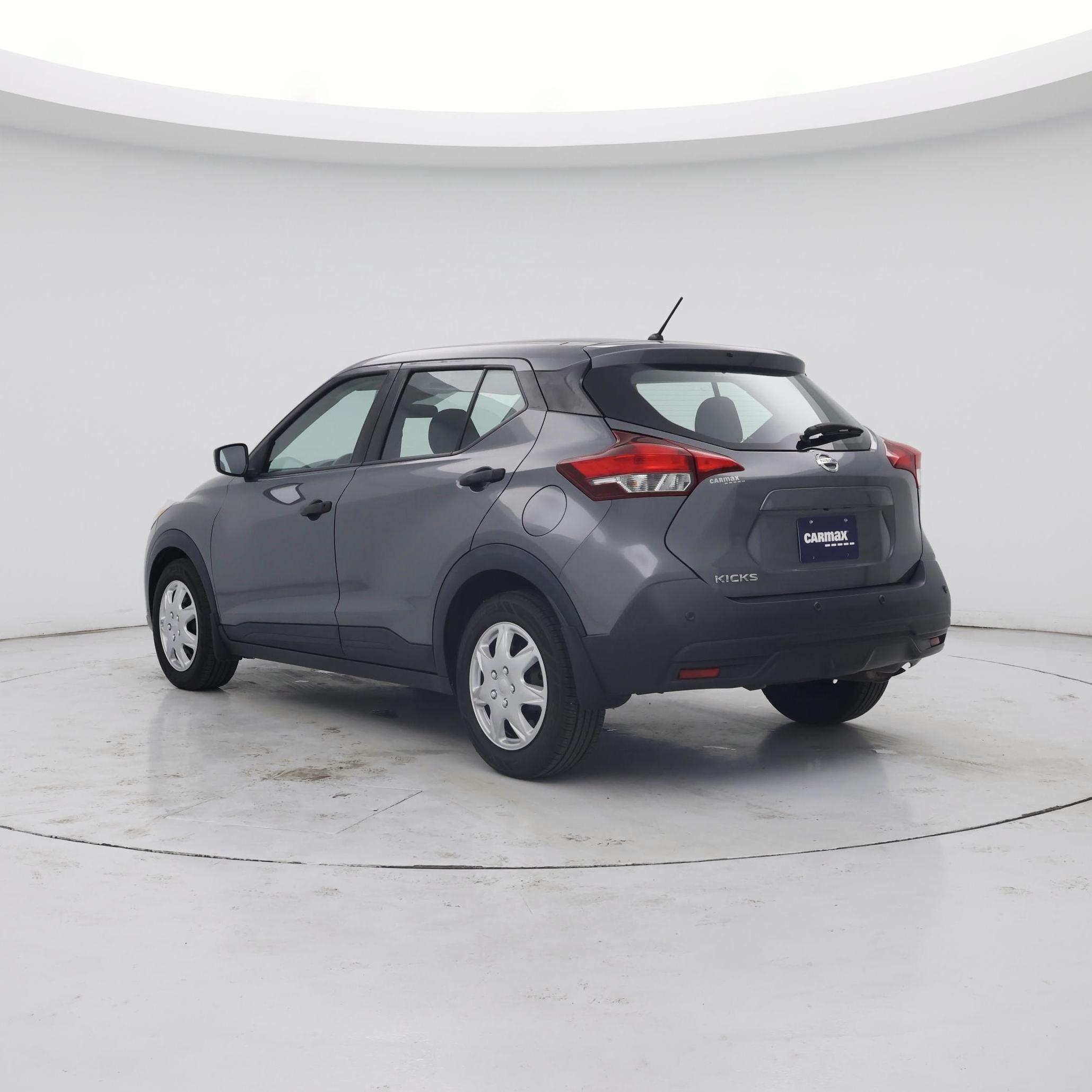 Thumbnail: 2020 Nissan Kicks - 2