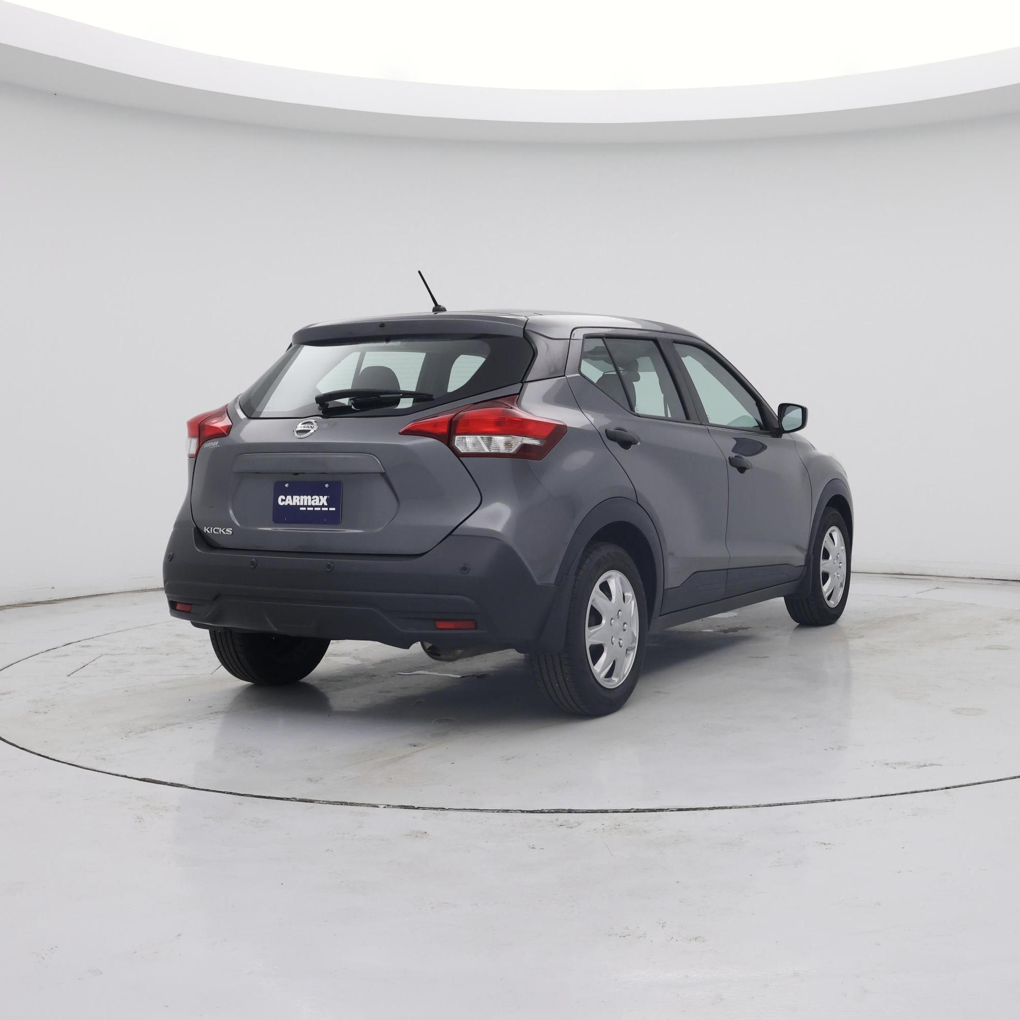 Thumbnail: 2020 Nissan Kicks - 8