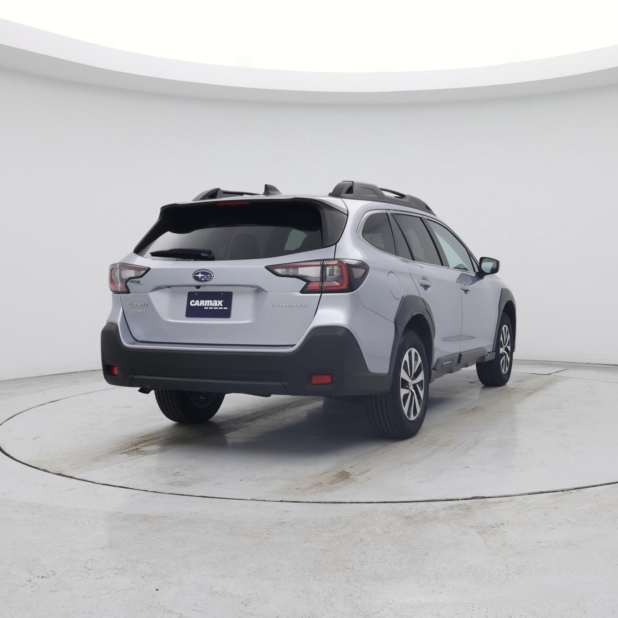 Thumbnail: 2023 Subaru Outback - 8