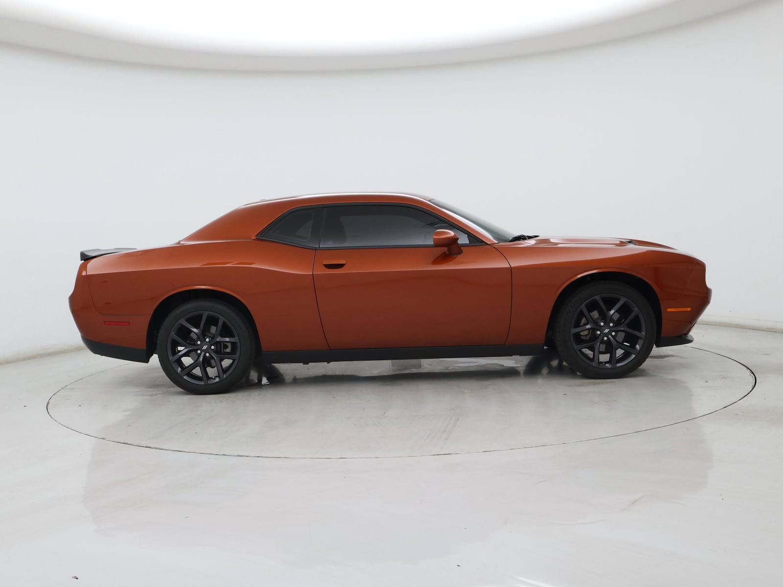 2023 Dodge Challenger SXT - Photo 8