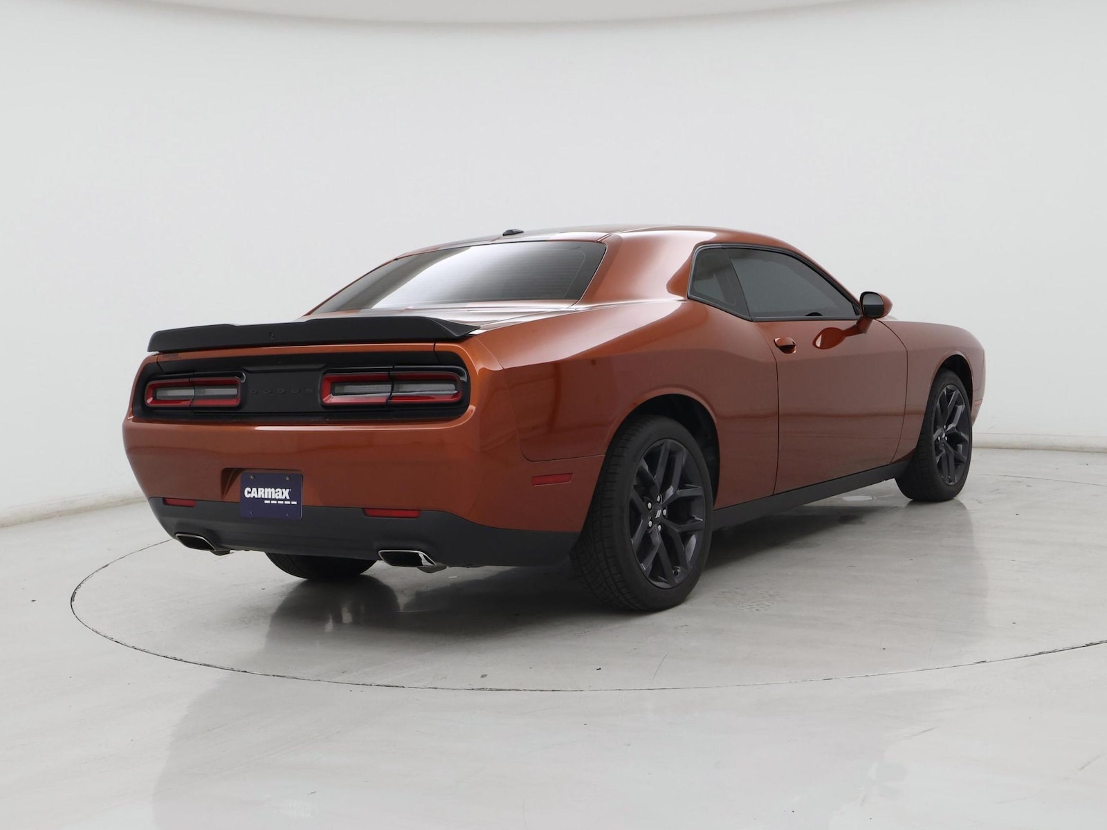 2023 Dodge Challenger SXT - Photo 9