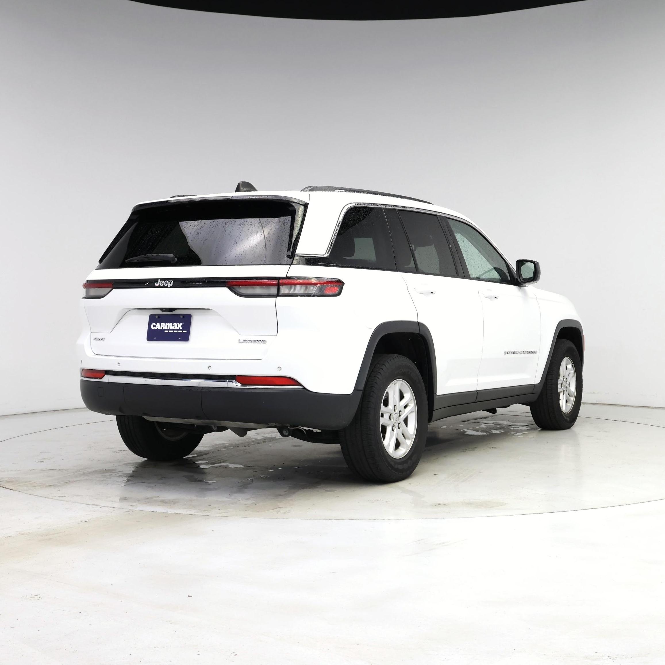 Thumbnail: 2023 Jeep Grand Cherokee - 8