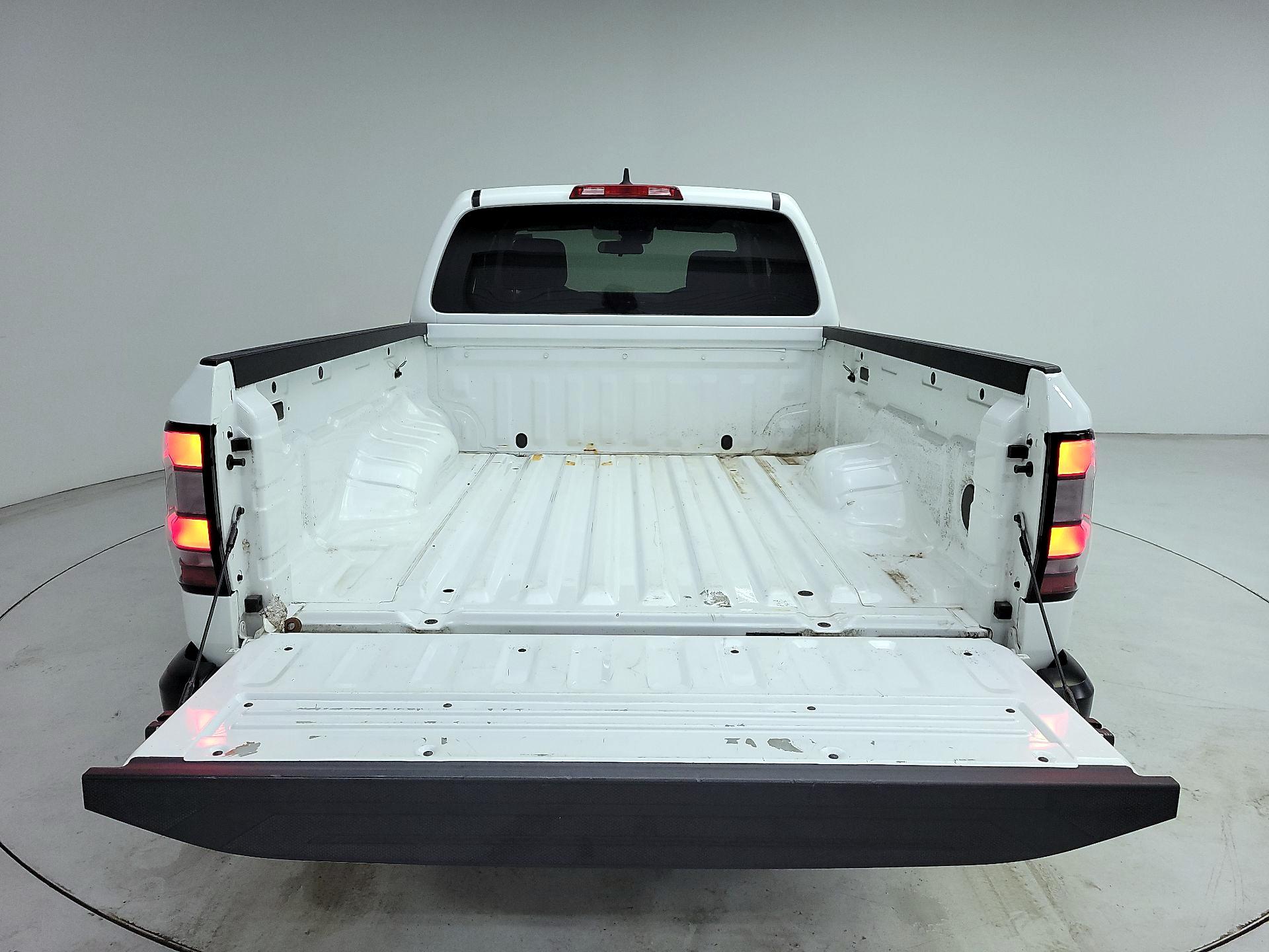 Thumbnail: 2022 Nissan Frontier - 20