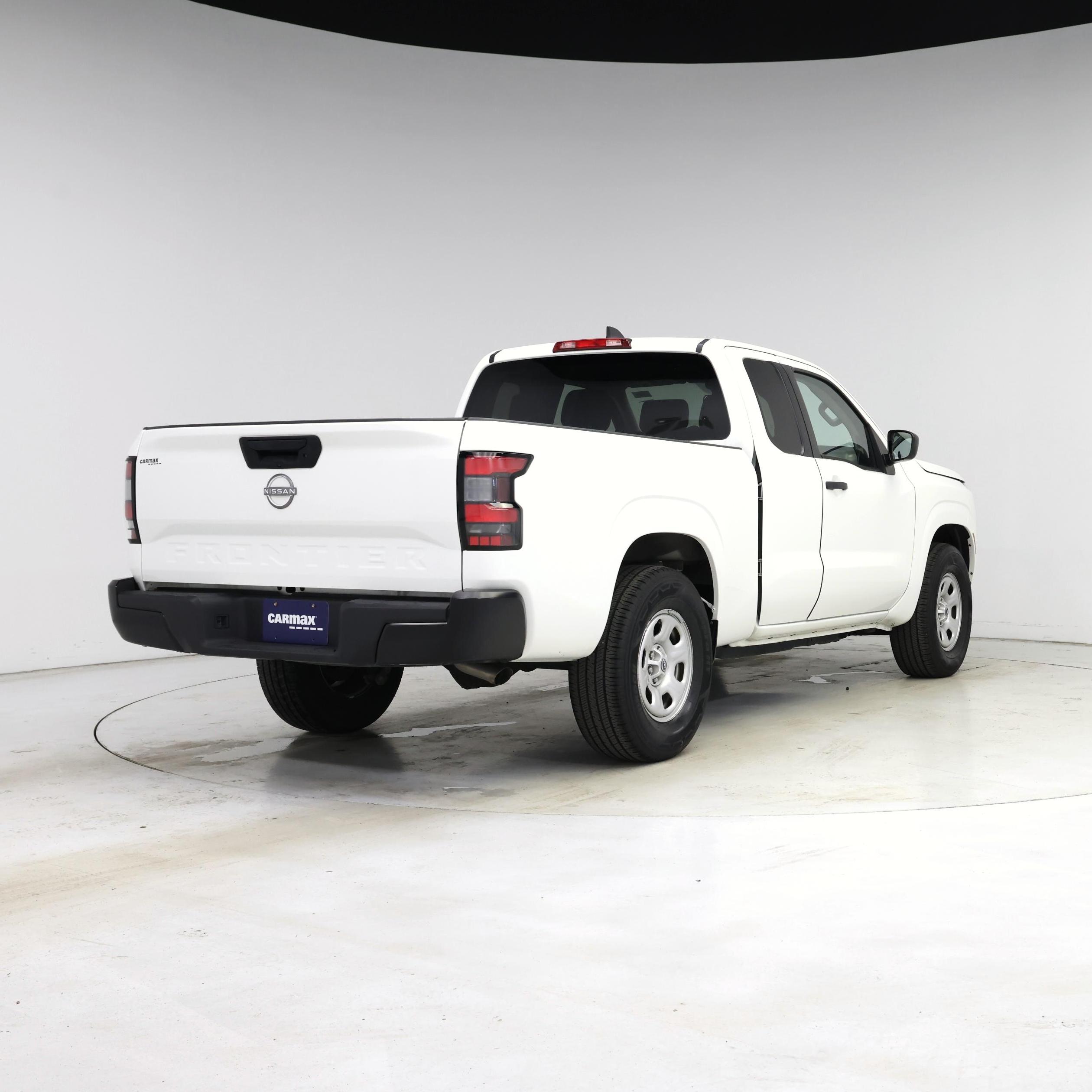 Thumbnail: 2022 Nissan Frontier - 8