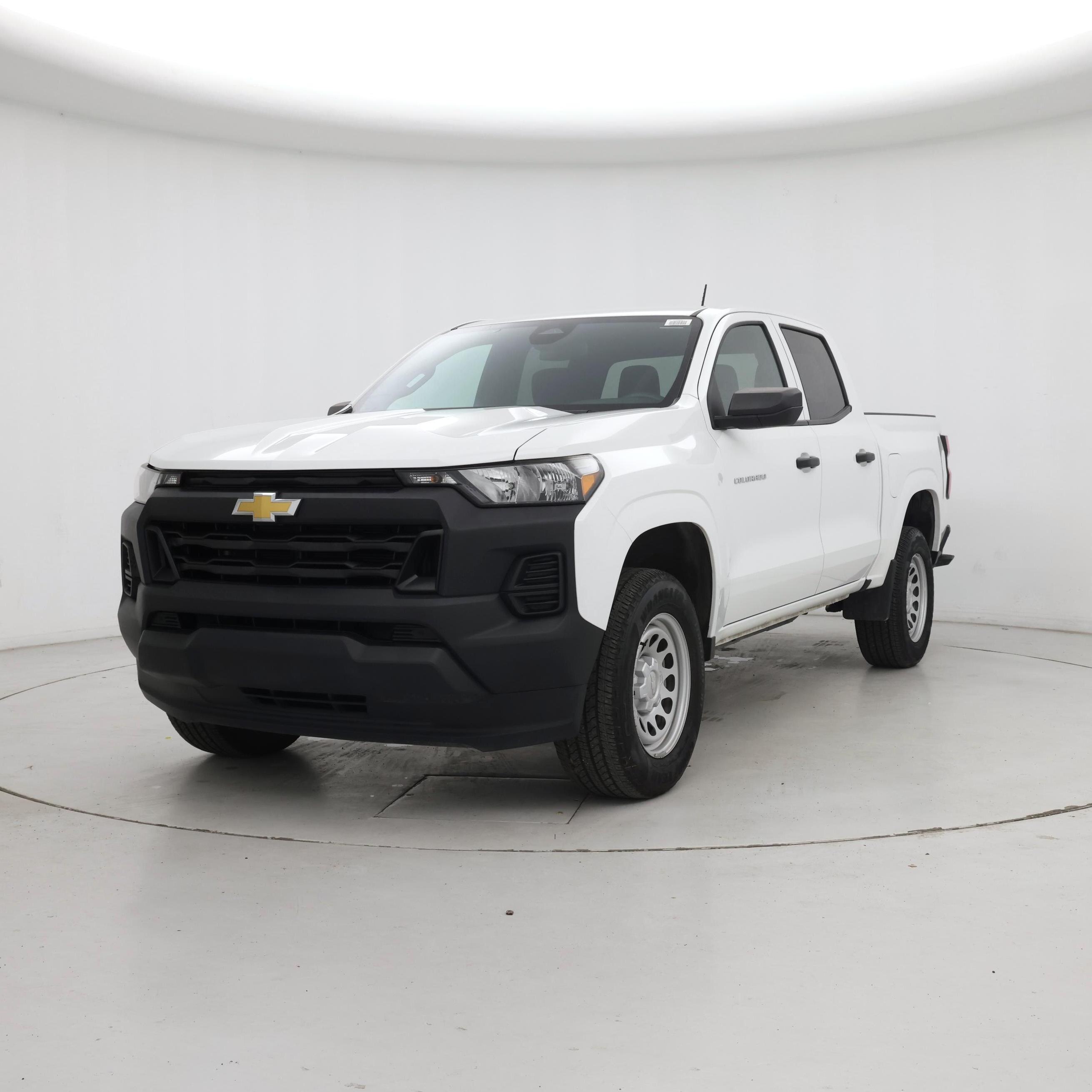 Thumbnail: 2024 Chevrolet Colorado - 4
