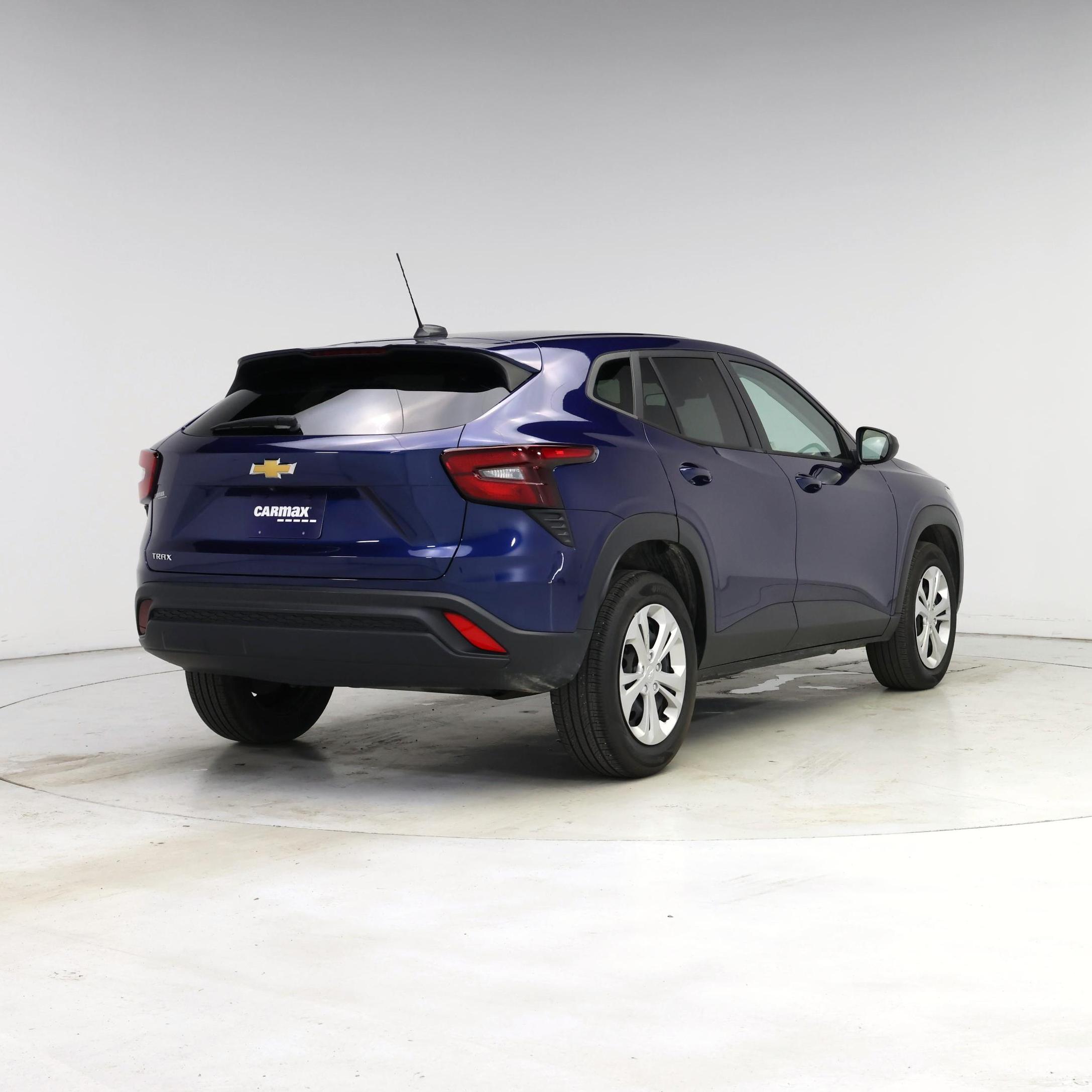 Thumbnail: 2024 Chevrolet Trax - 8