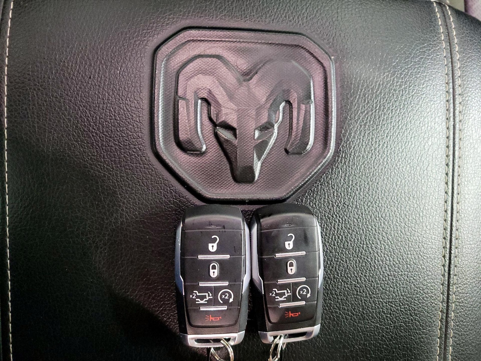 2024 RAM Ram 1500 Pickup Laramie - Photo 24
