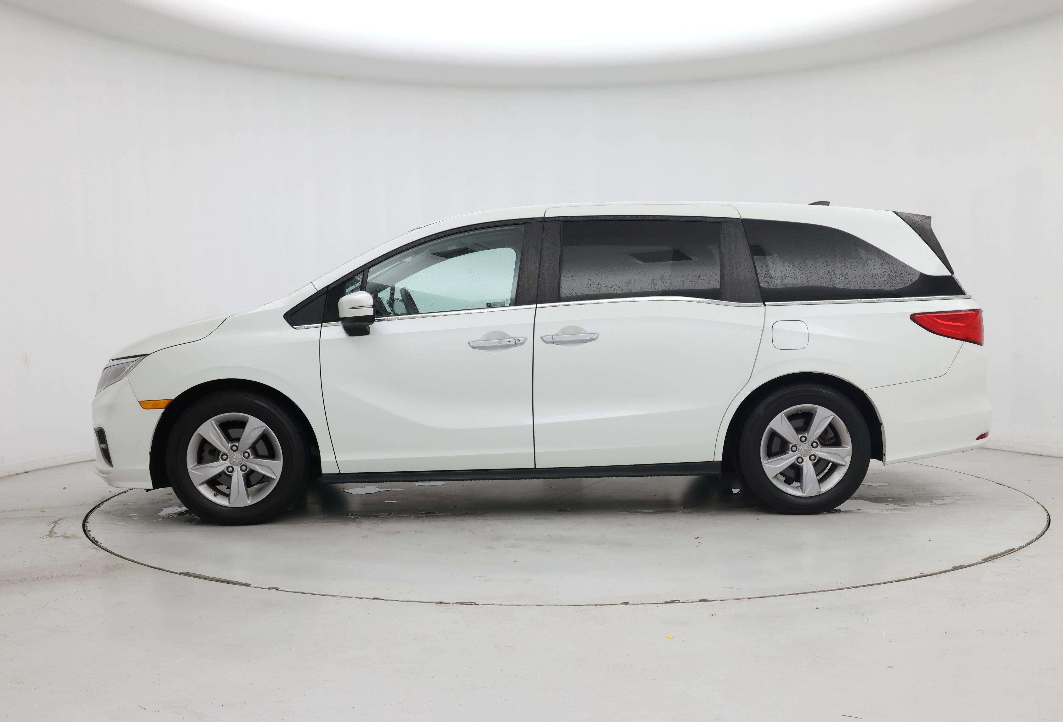 Thumbnail: 2020 Honda Odyssey - 3