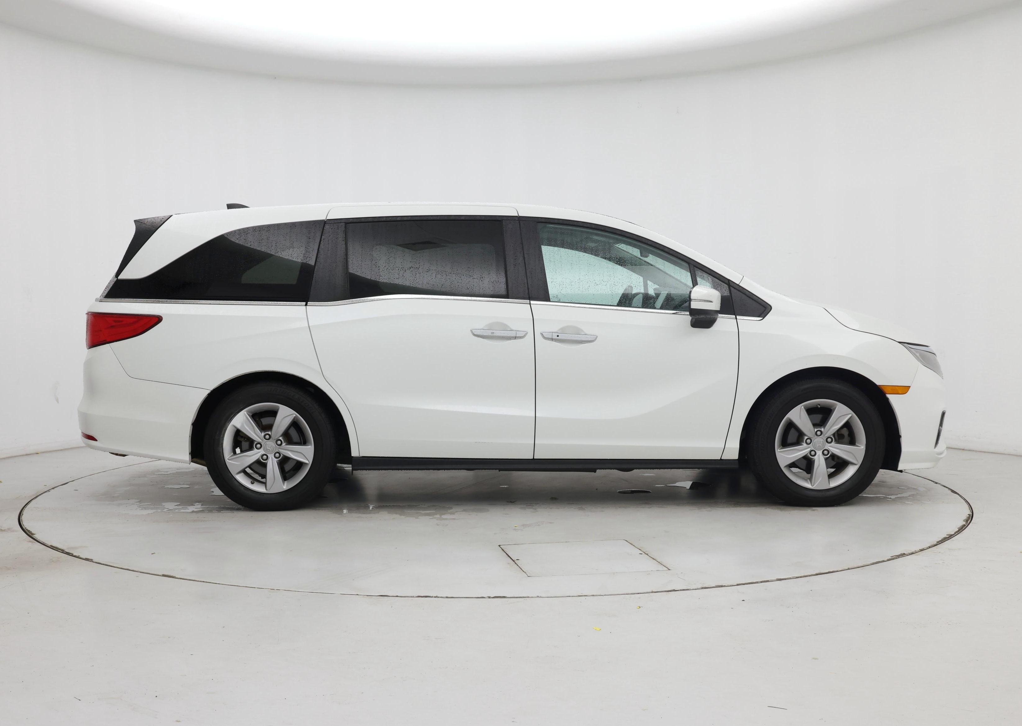 Thumbnail: 2020 Honda Odyssey - 7