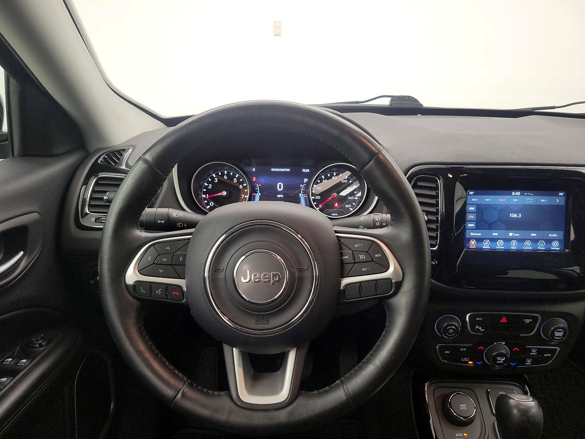 Thumbnail: 2018 Jeep Compass - 10