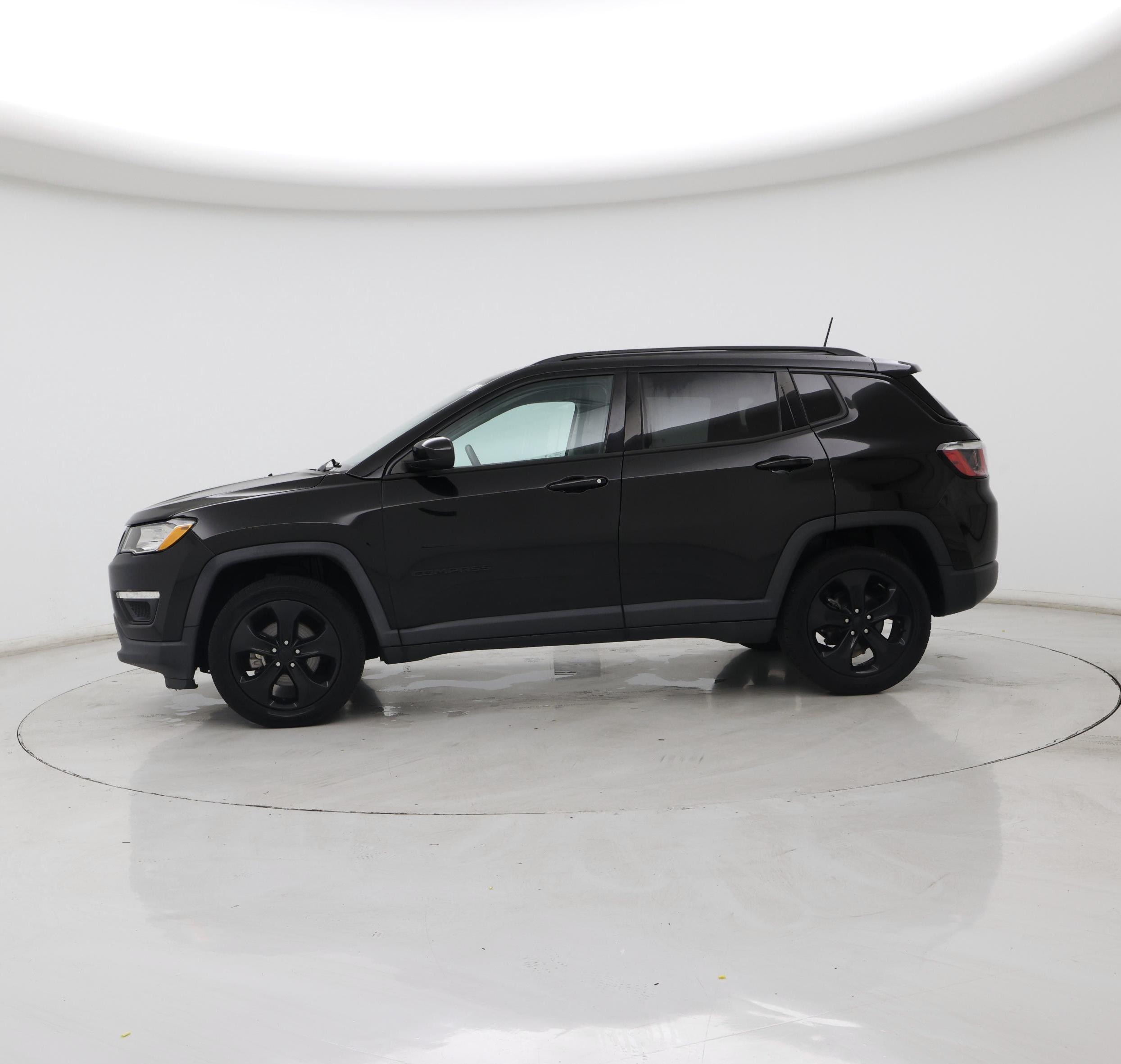 Thumbnail: 2018 Jeep Compass - 3
