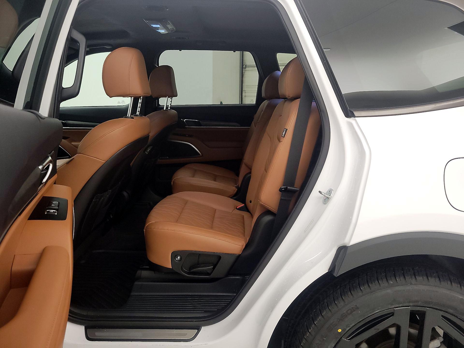 Thumbnail: 2025 Kia Telluride - 19
