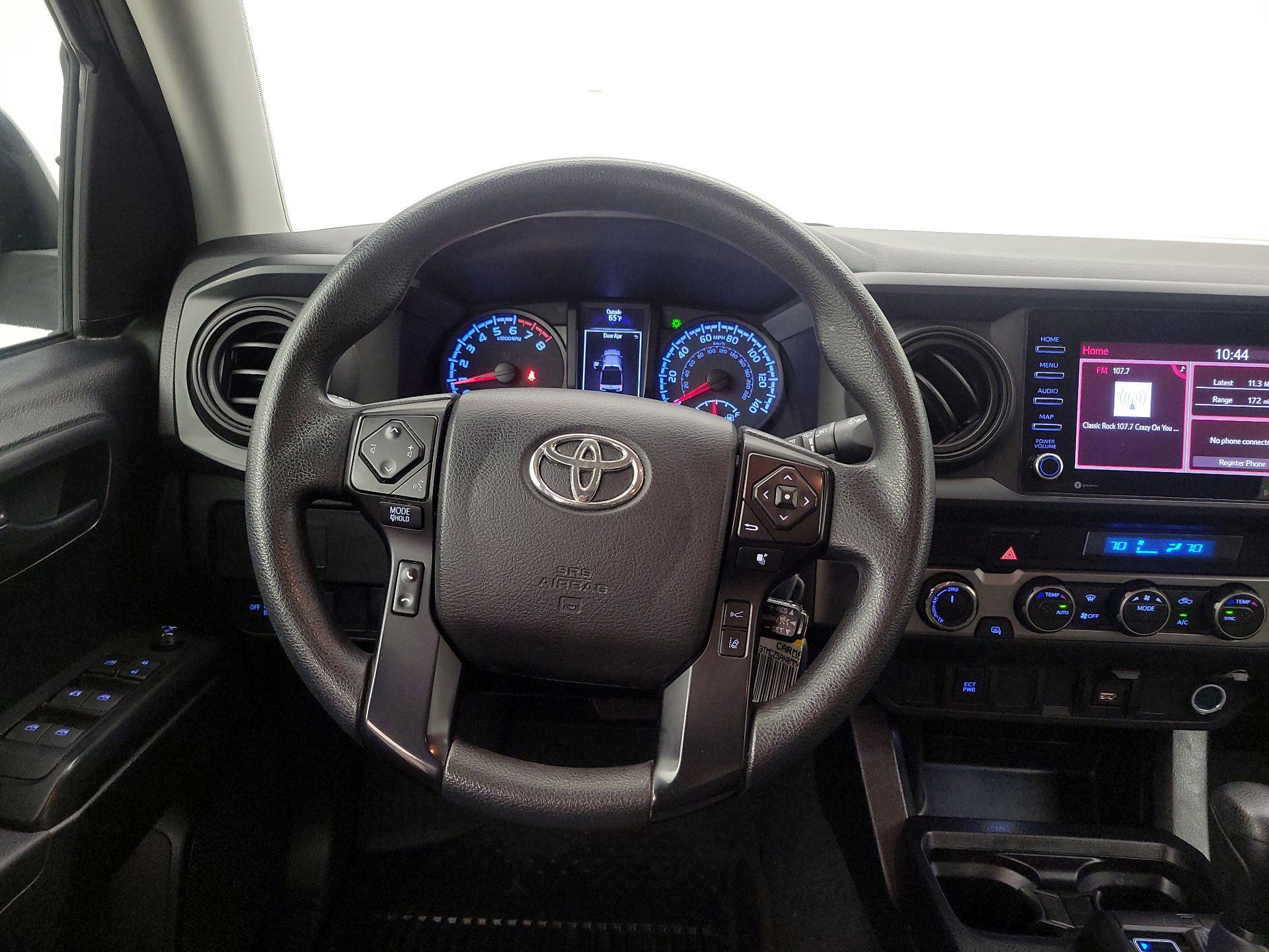 Thumbnail: 2021 Toyota Tacoma - 10