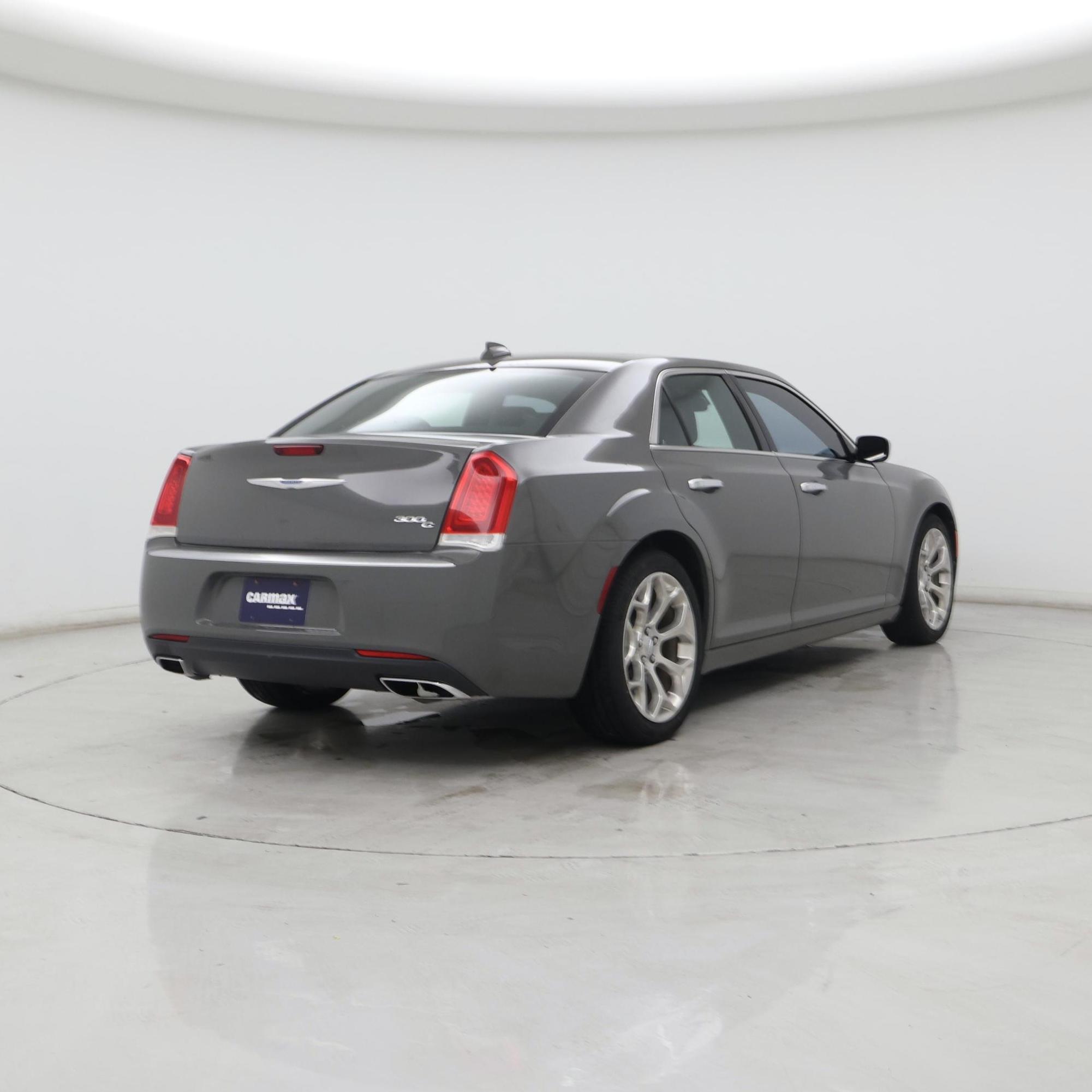 Thumbnail: 2018 Chrysler 300 - 8