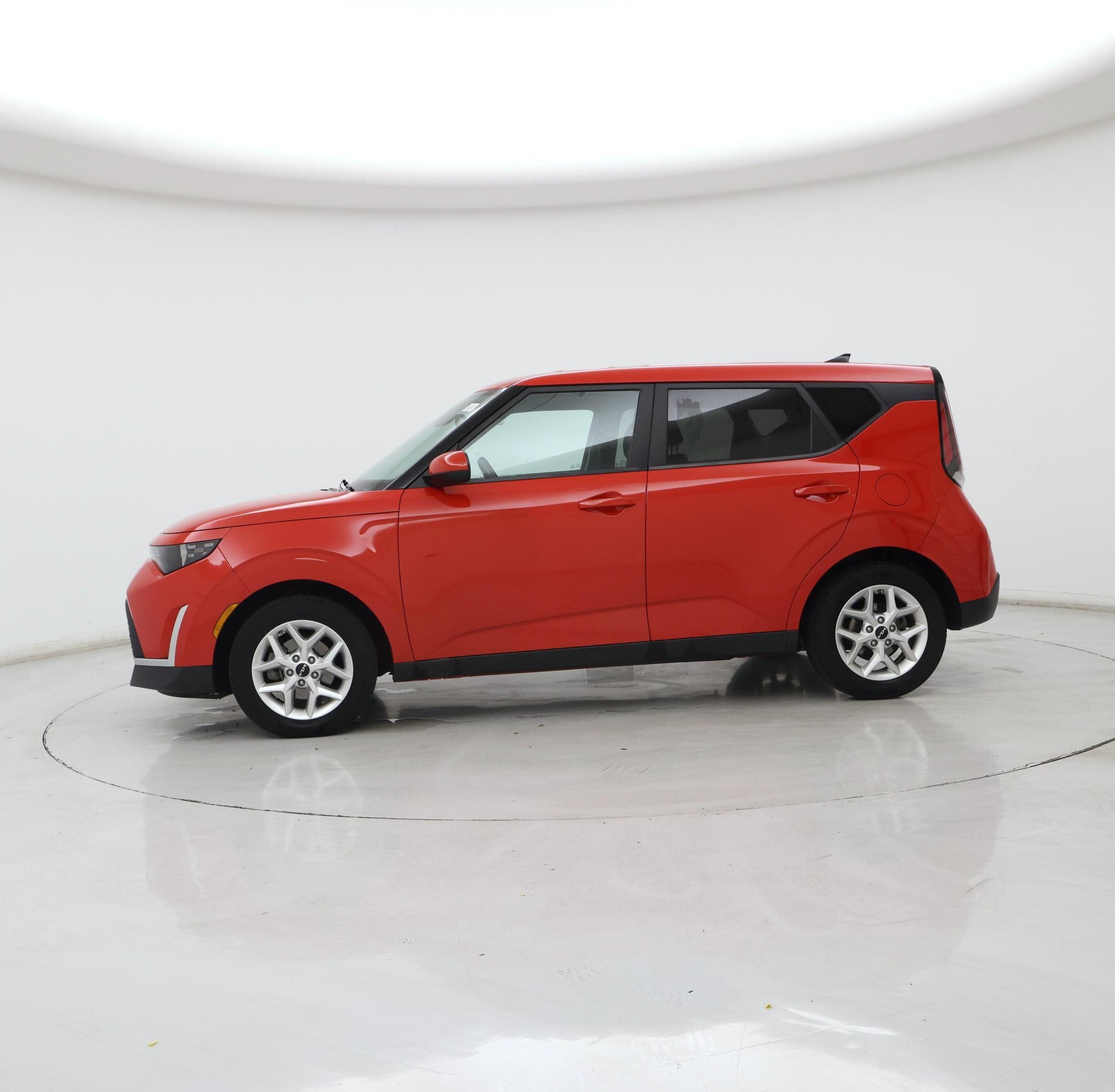 Thumbnail: 2023 Kia Soul - 3