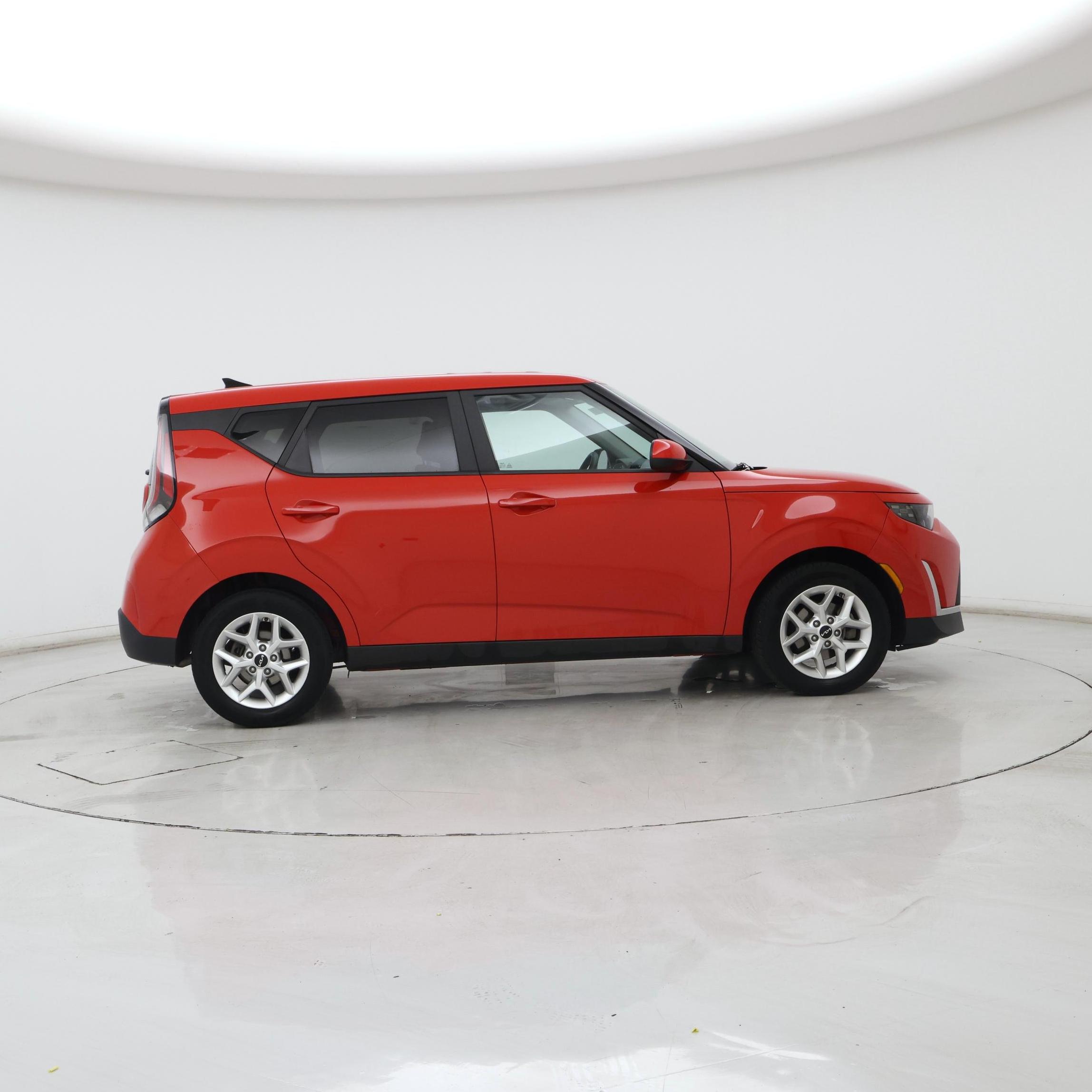 Thumbnail: 2023 Kia Soul - 7
