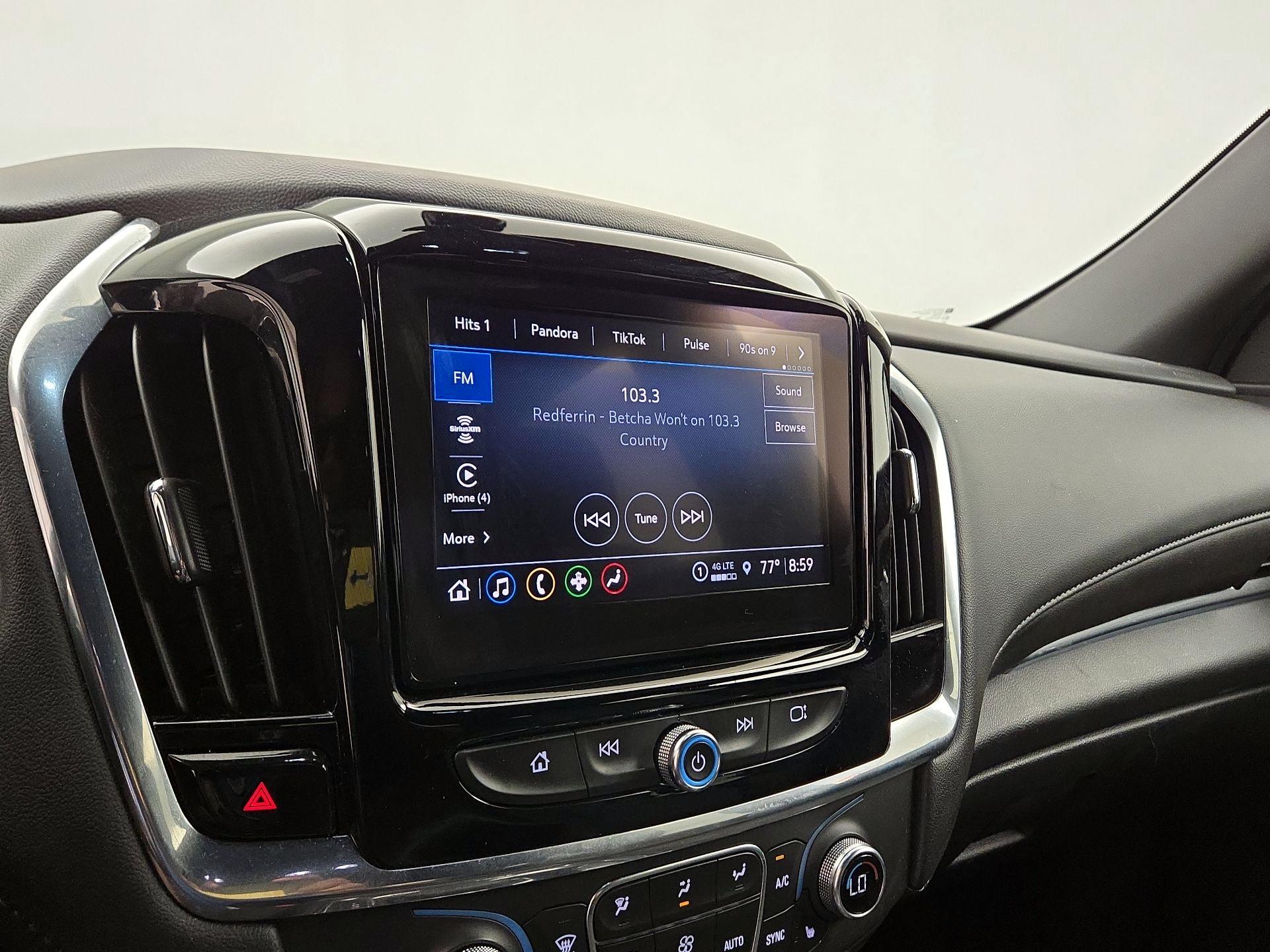 Thumbnail: 2023 Chevrolet Traverse - 15