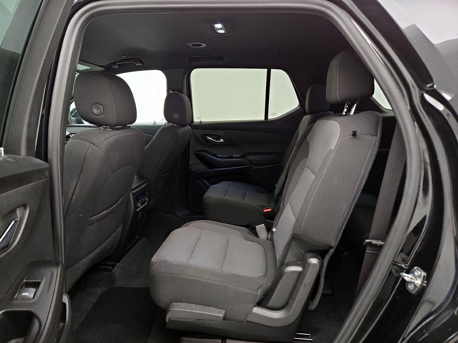 Thumbnail: 2023 Chevrolet Traverse - 19