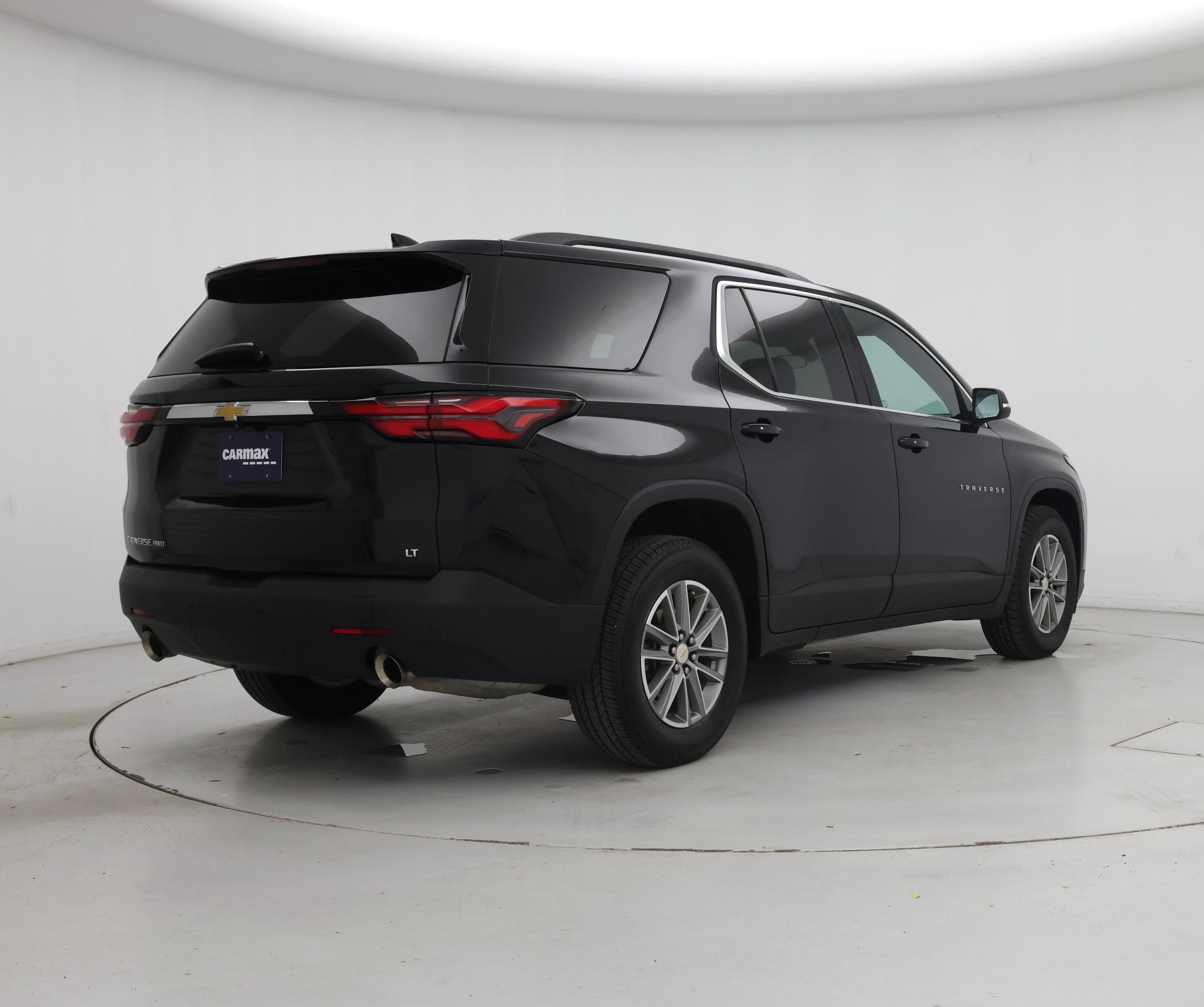Thumbnail: 2023 Chevrolet Traverse - 8