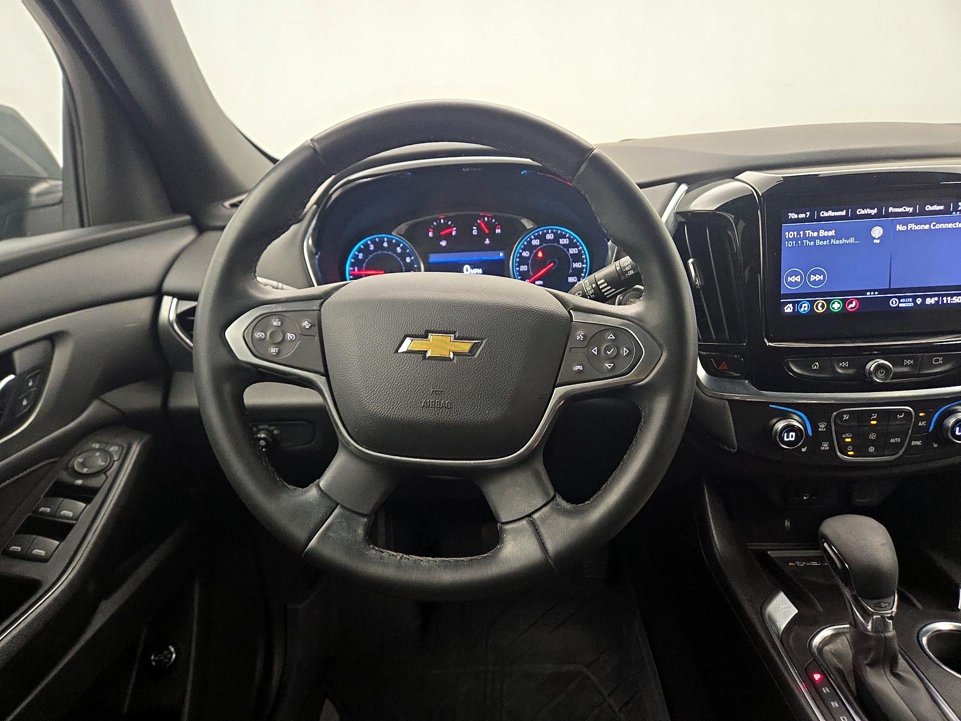 Thumbnail: 2023 Chevrolet Traverse - 10