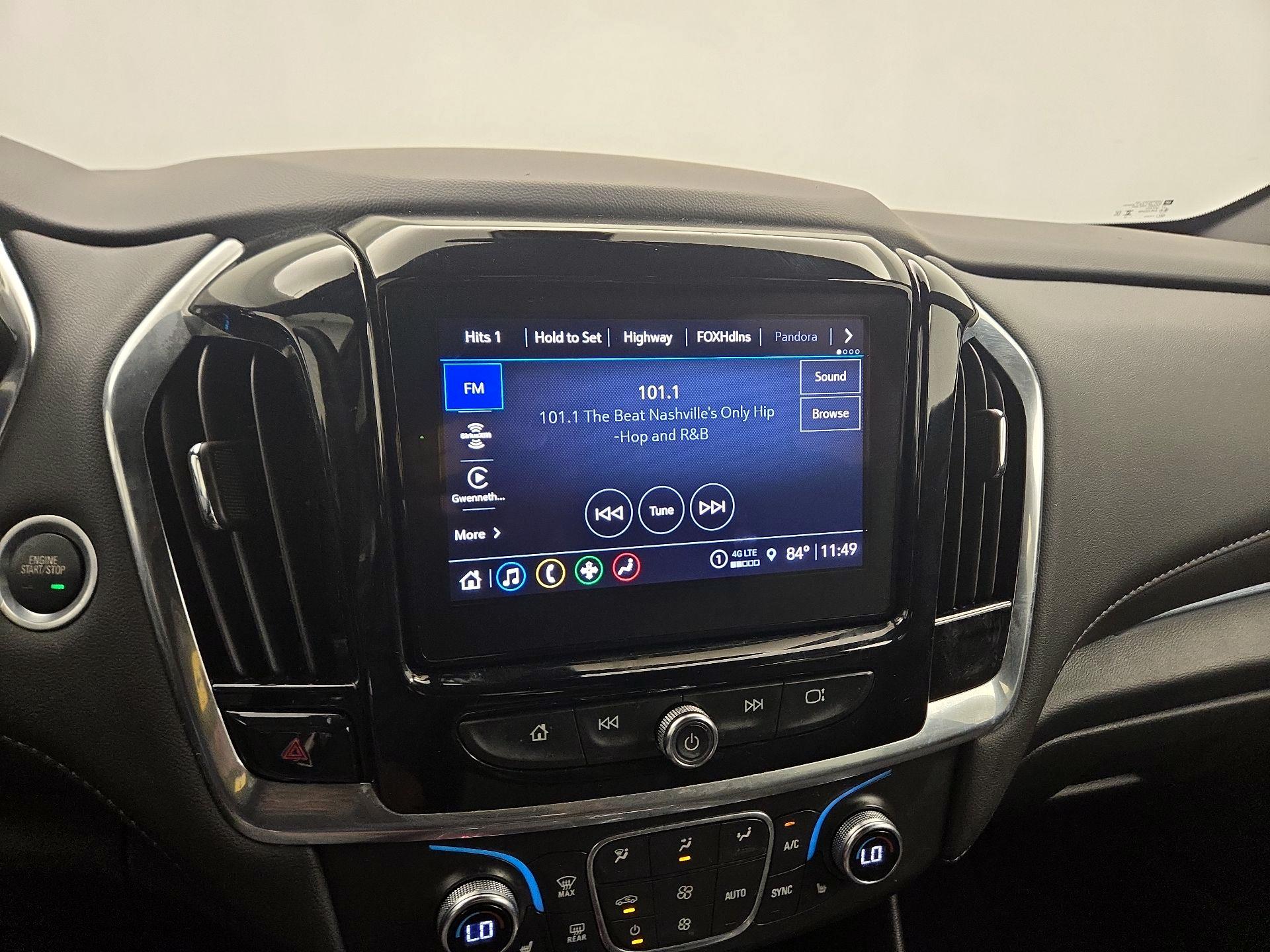 Thumbnail: 2023 Chevrolet Traverse - 15