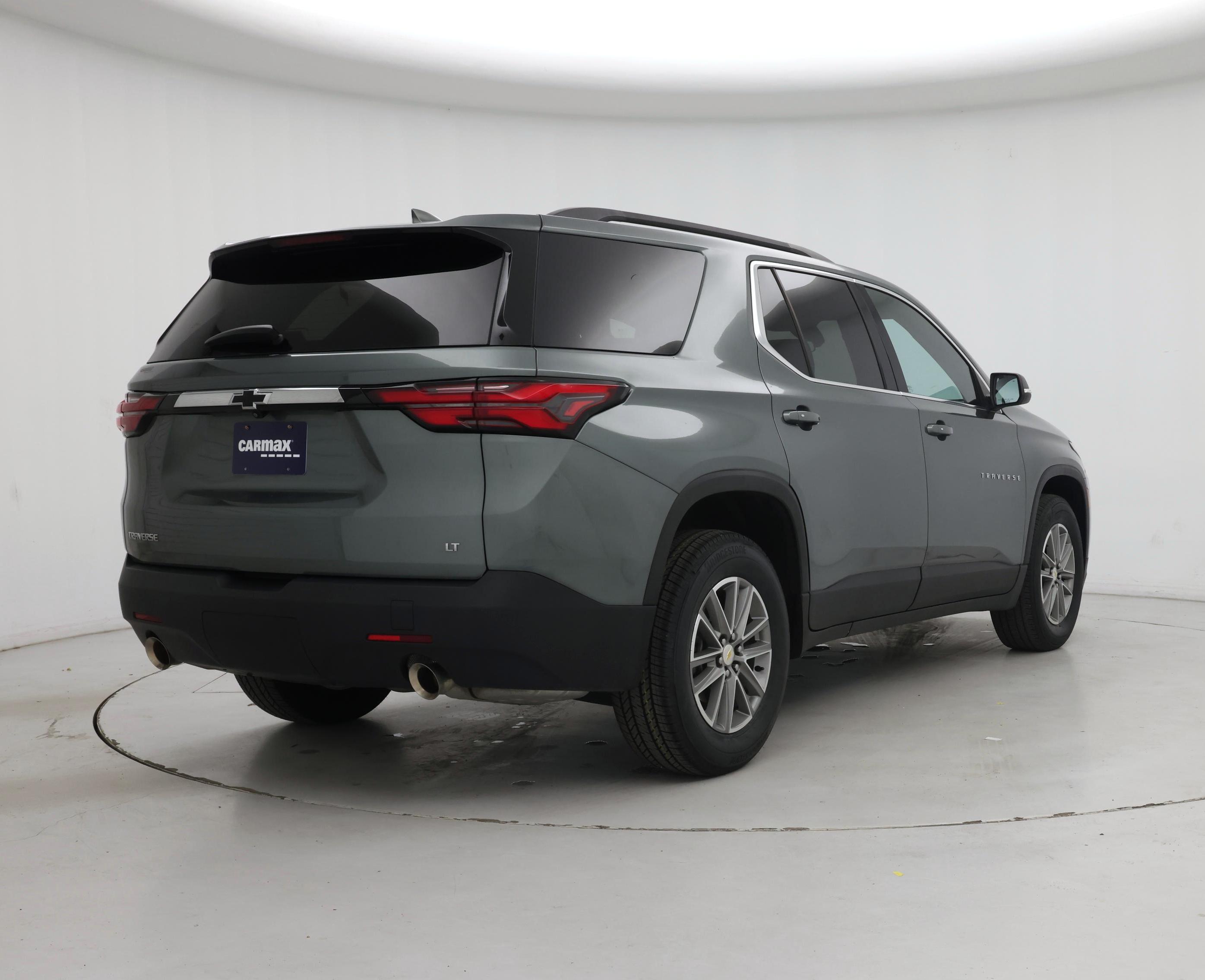 Thumbnail: 2023 Chevrolet Traverse - 8