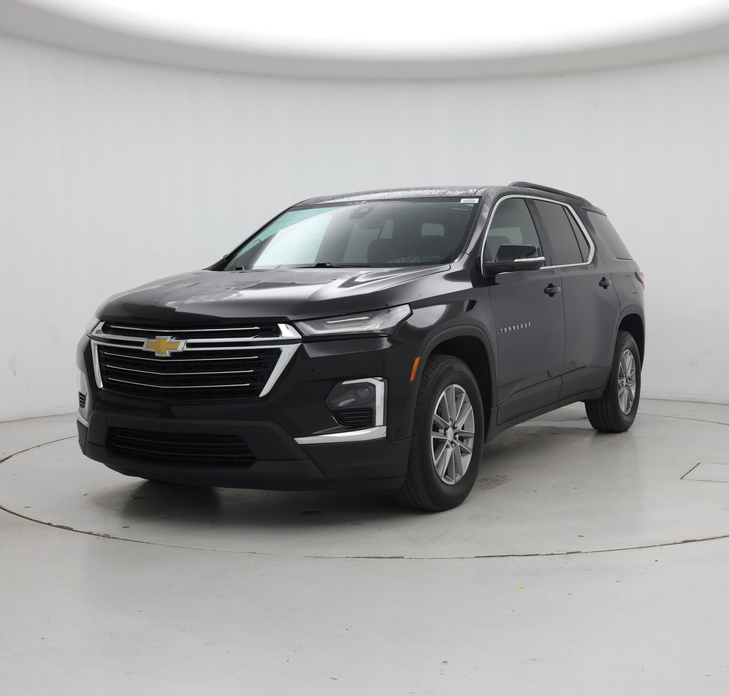 Thumbnail: 2023 Chevrolet Traverse - 4