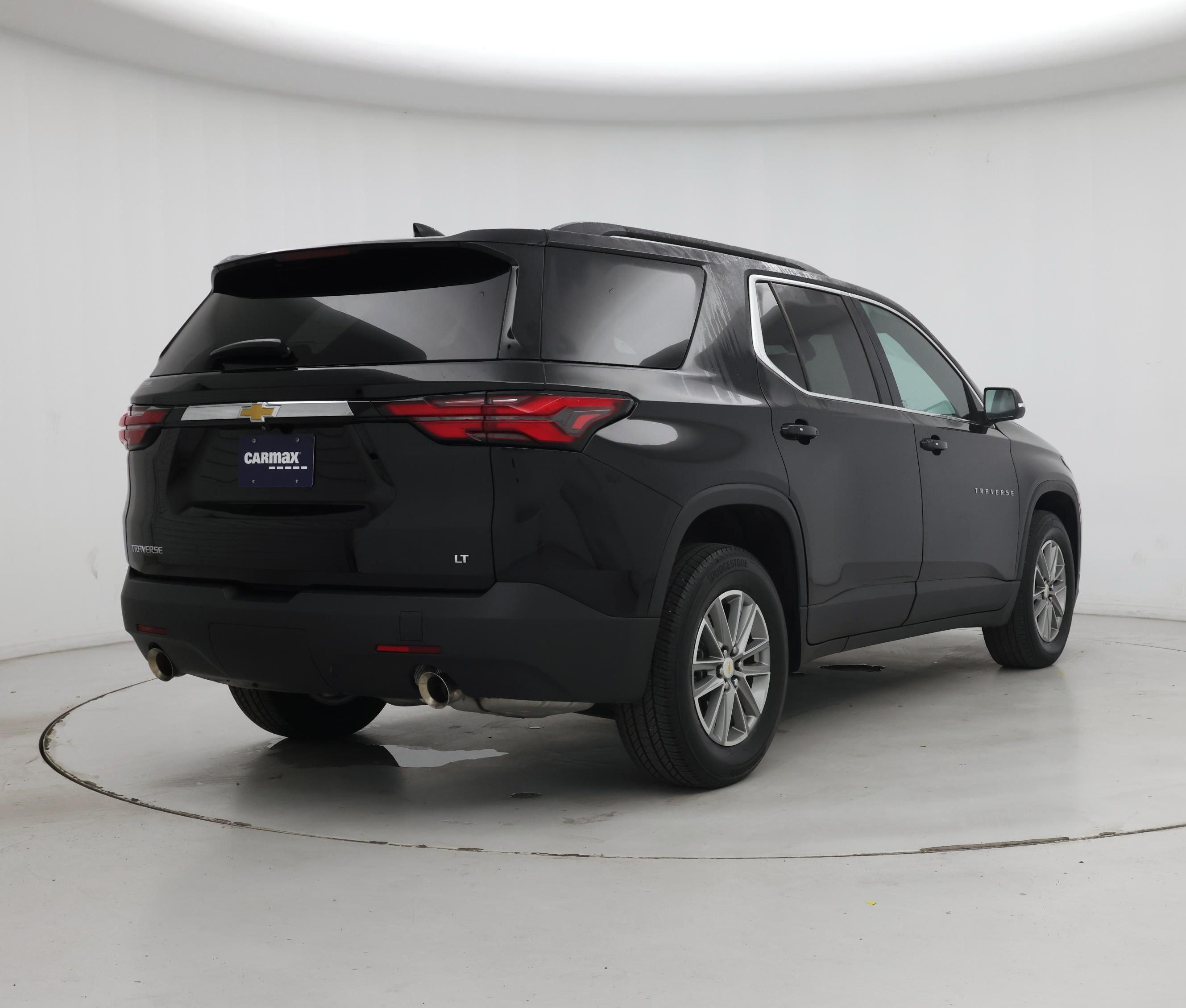 Thumbnail: 2023 Chevrolet Traverse - 8