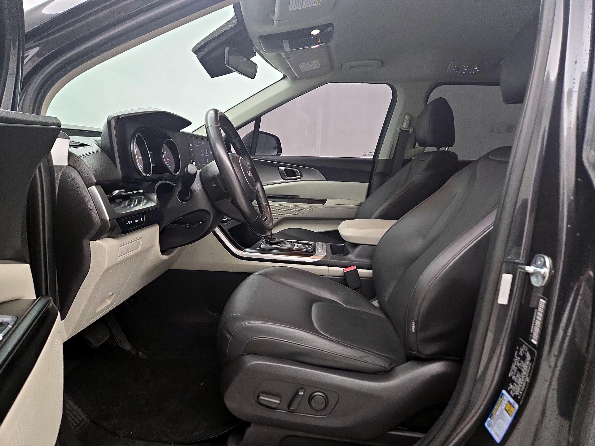 Thumbnail: 2024 Kia Carnival - 11