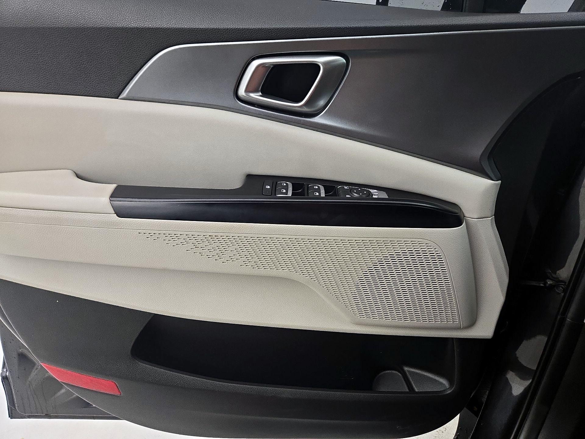 Thumbnail: 2024 Kia Carnival - 12