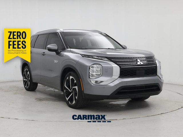 Silver 2023 Mitsubishi Outlander Hybrid Plug-in SUV / Crossover All-Wheel Drive Automatic