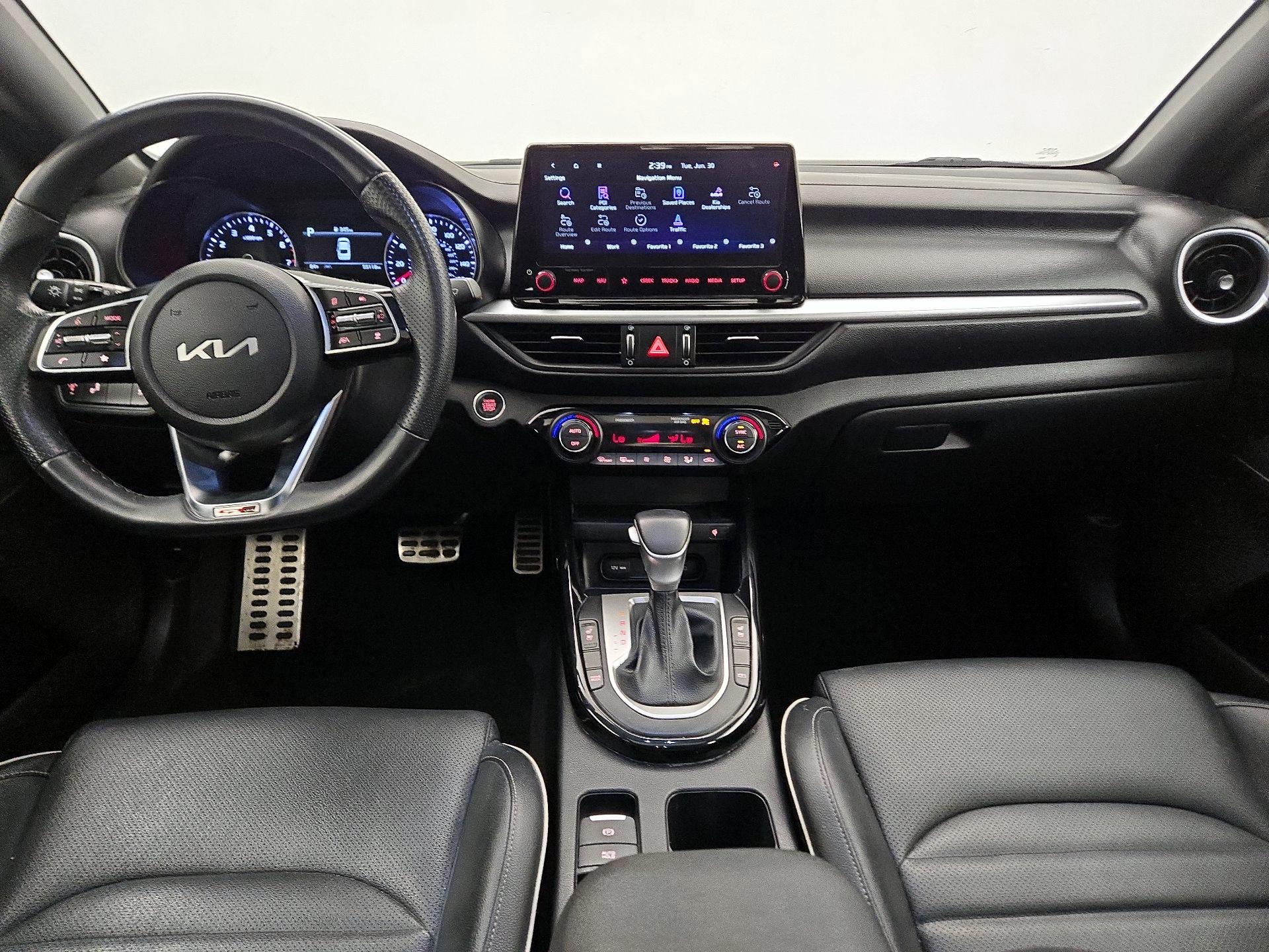 Thumbnail: 2023 Kia Forte - 9