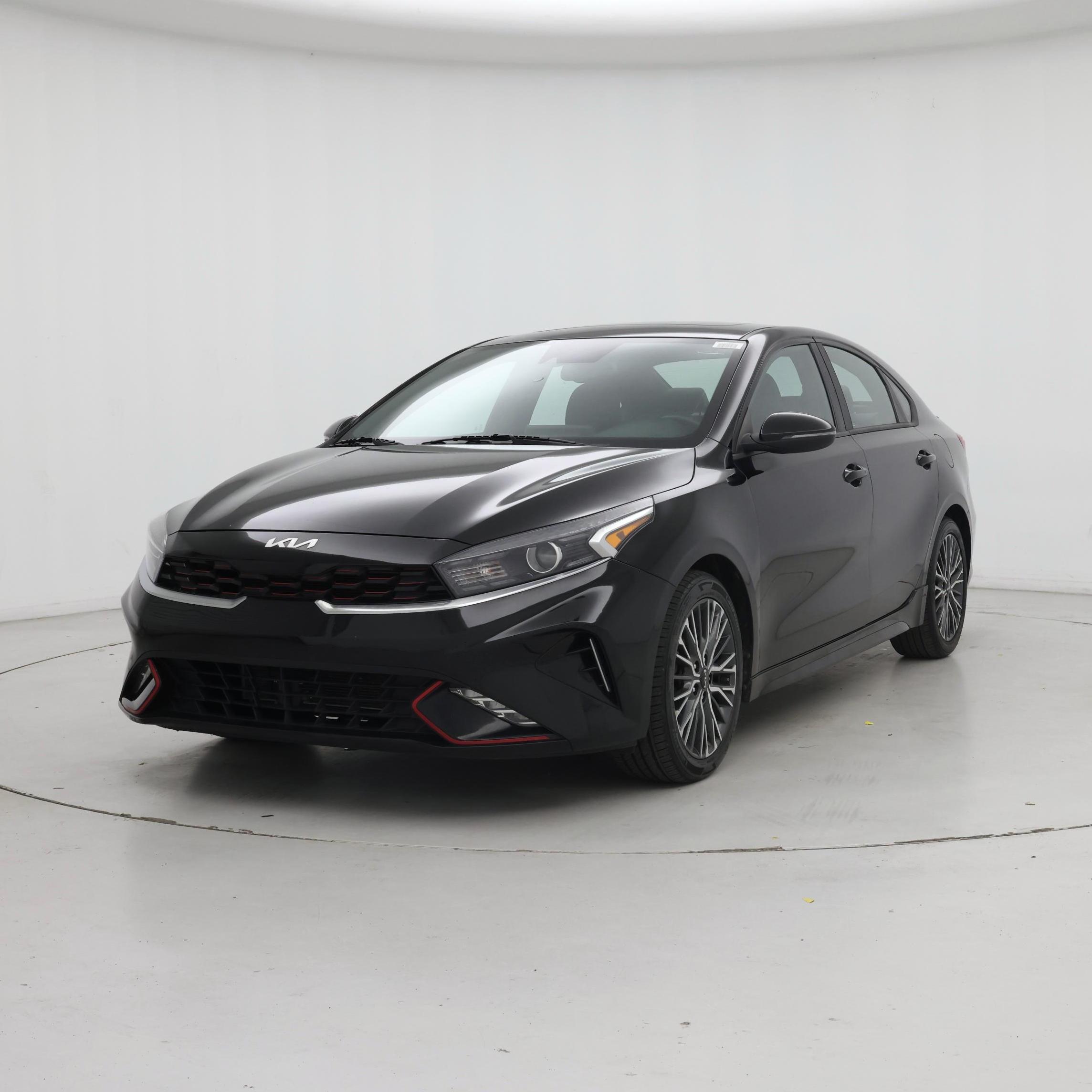 Thumbnail: 2023 Kia Forte - 4