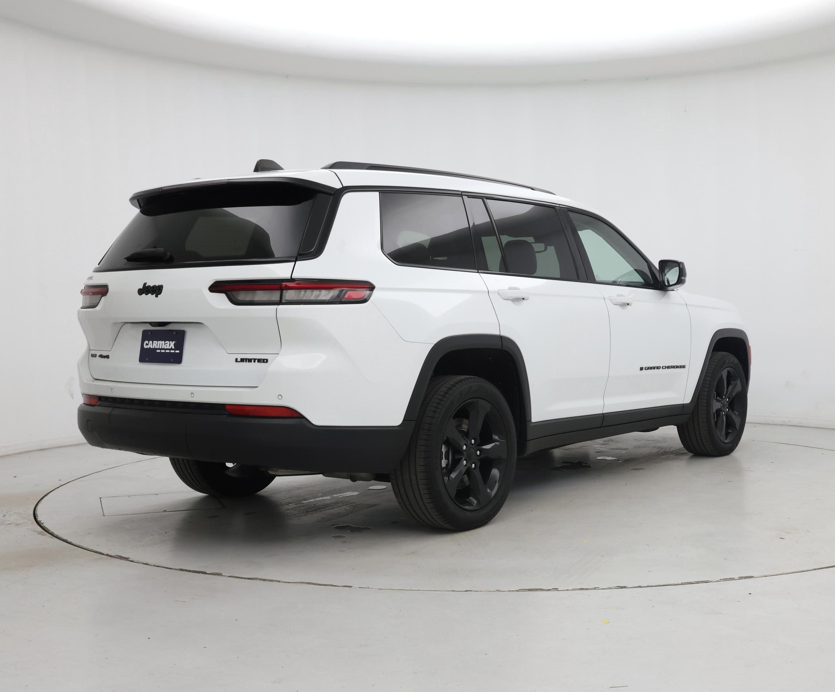 Thumbnail: 2023 Jeep Grand Cherokee L - 8