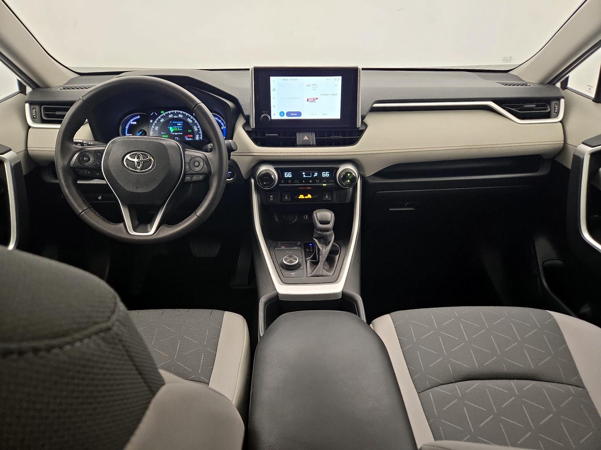 Thumbnail: 2024 Toyota RAV4 - 9