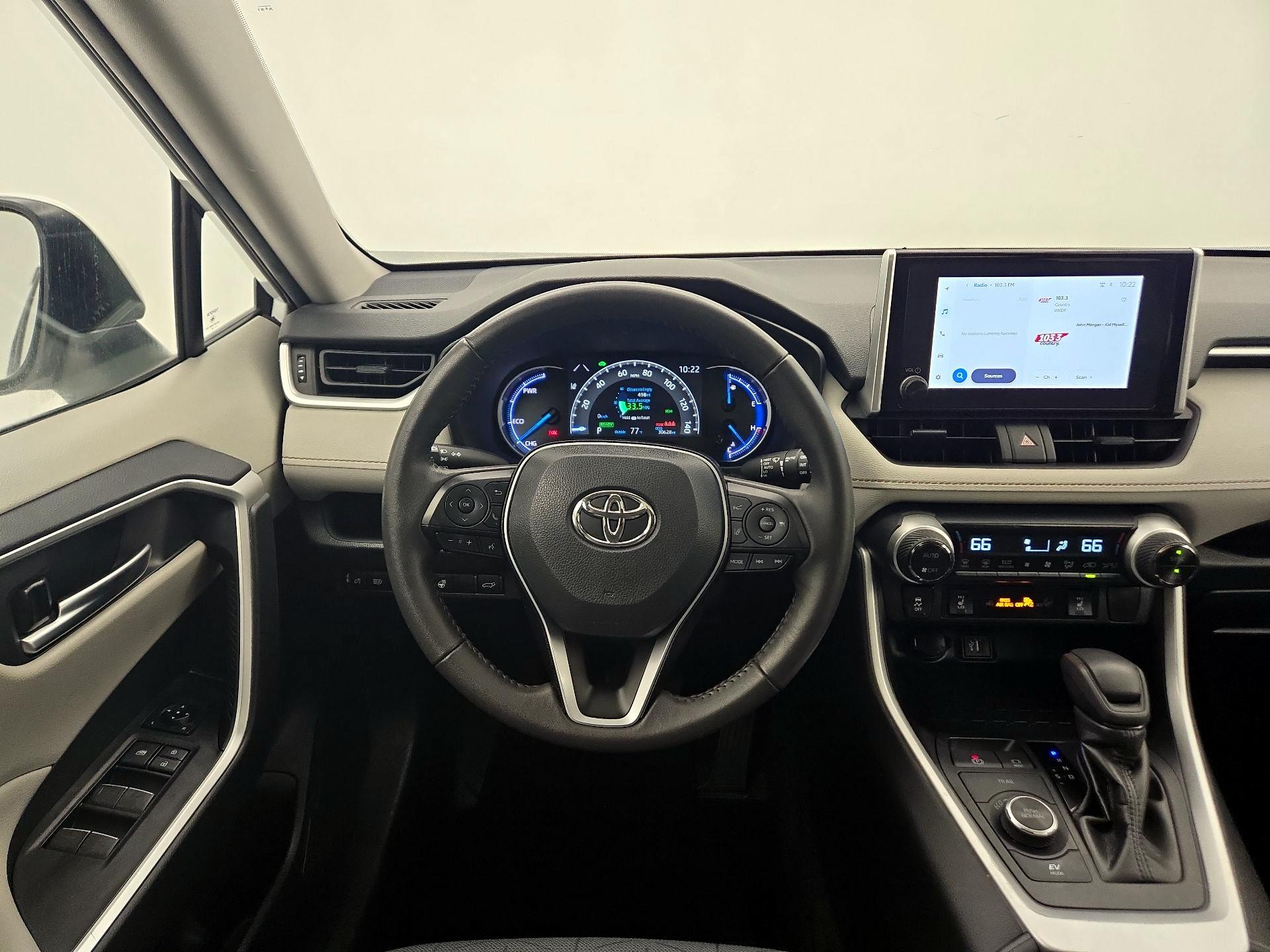 Thumbnail: 2024 Toyota RAV4 - 10
