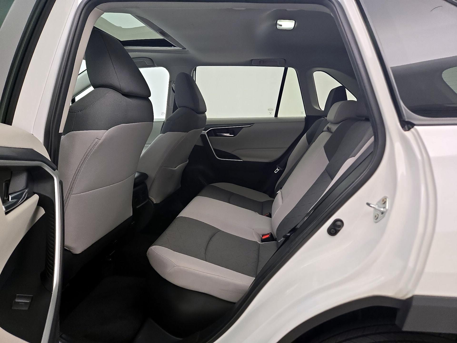 Thumbnail: 2024 Toyota RAV4 - 20