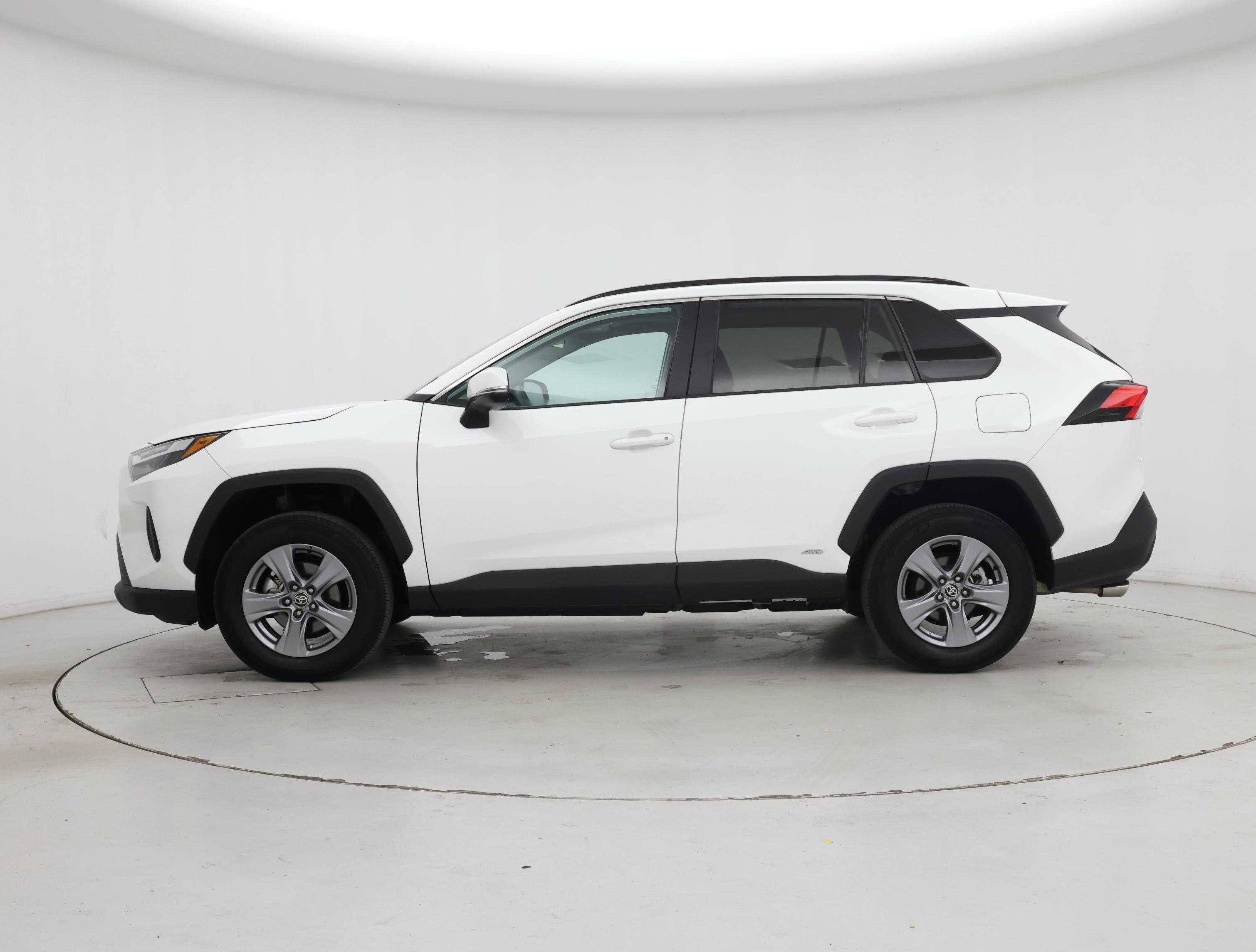 Thumbnail: 2024 Toyota RAV4 - 3