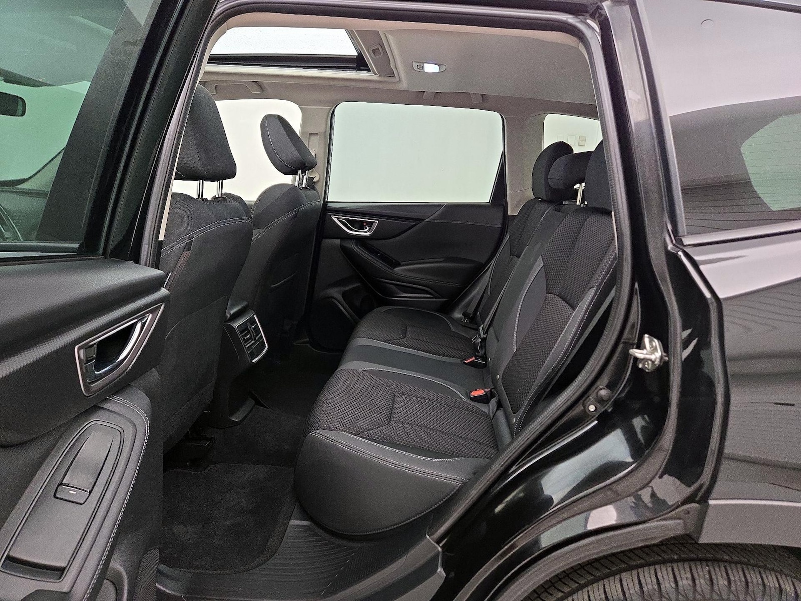 2022 Subaru Forester Premium - Photo 21