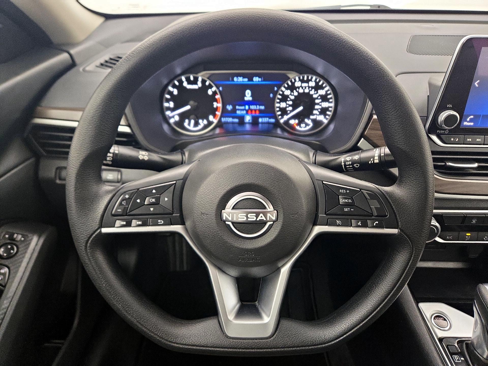 Thumbnail: 2024 Nissan Altima - 10